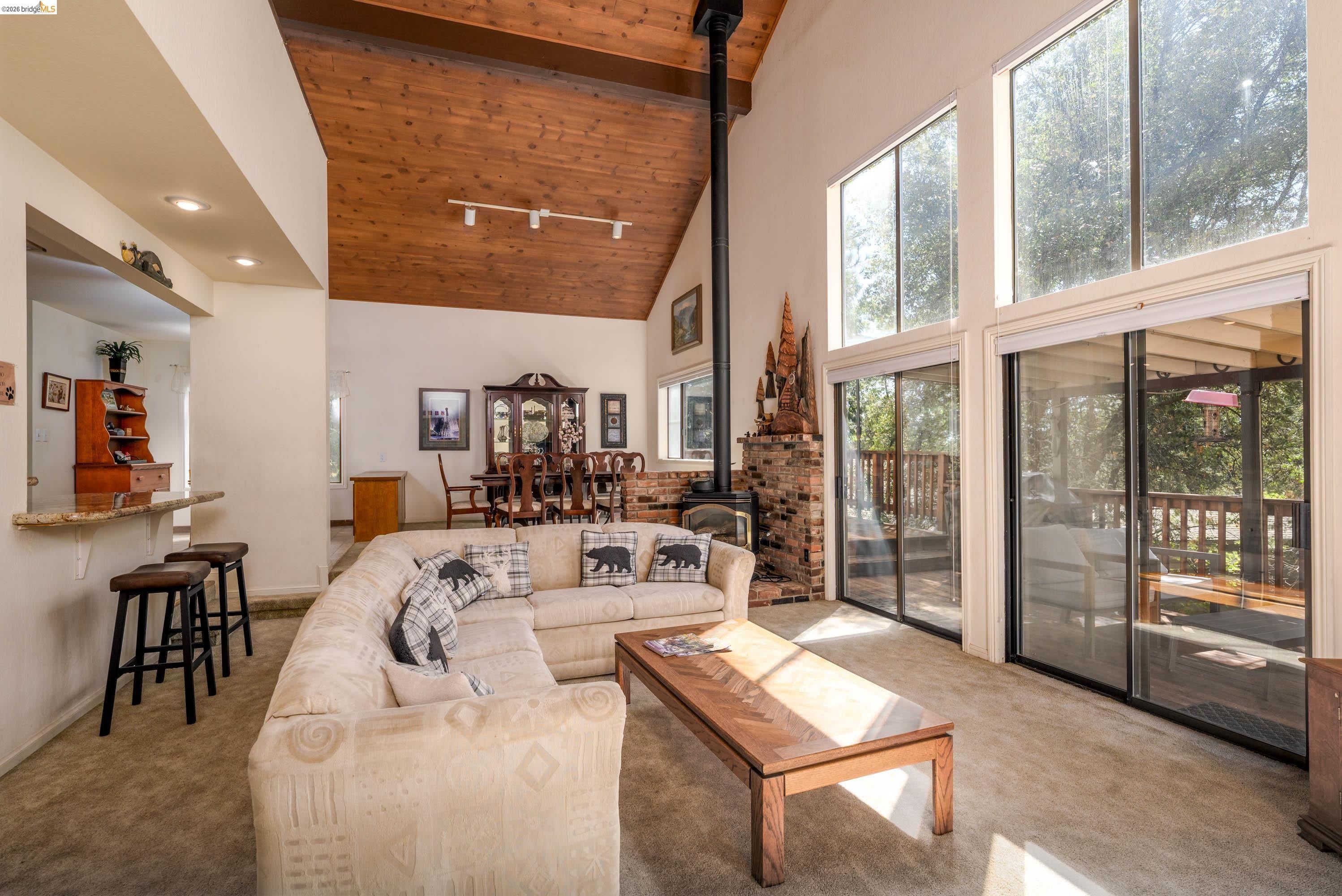 Twain Harte, California, 95383, United States, 4 Bedrooms Bedrooms, ,4 BathroomsBathrooms,Residential,For Sale,2033169