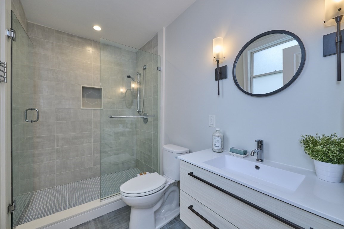 Boston, Massachusetts, 02130, United States, 3 Bedrooms Bedrooms, ,4 BathroomsBathrooms,Residential,For Sale,1979672