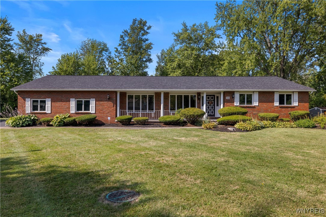 Lewiston, New York, 14092, United States, 3 Bedrooms Bedrooms, ,4 BathroomsBathrooms,Residential,For Sale,1937436