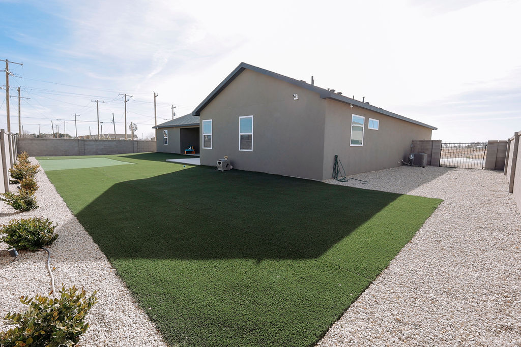 Carlsbad, New Mexico, 88220, United States, 4 Bedrooms Bedrooms, ,3 BathroomsBathrooms,Residential,For Sale,2012114