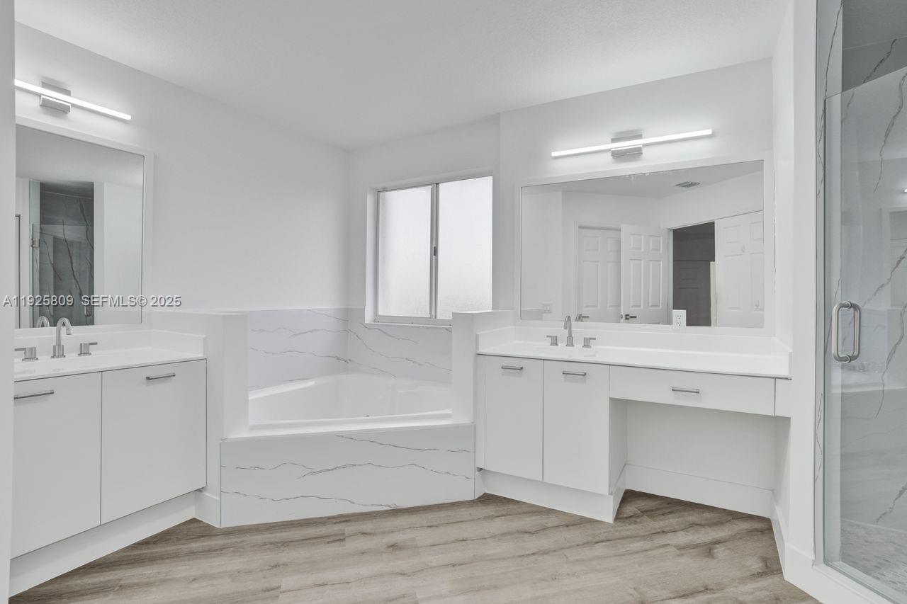 Doral, Florida, 33178, United States, 4 Bedrooms Bedrooms, ,3 BathroomsBathrooms,Residential,For Sale,2003230