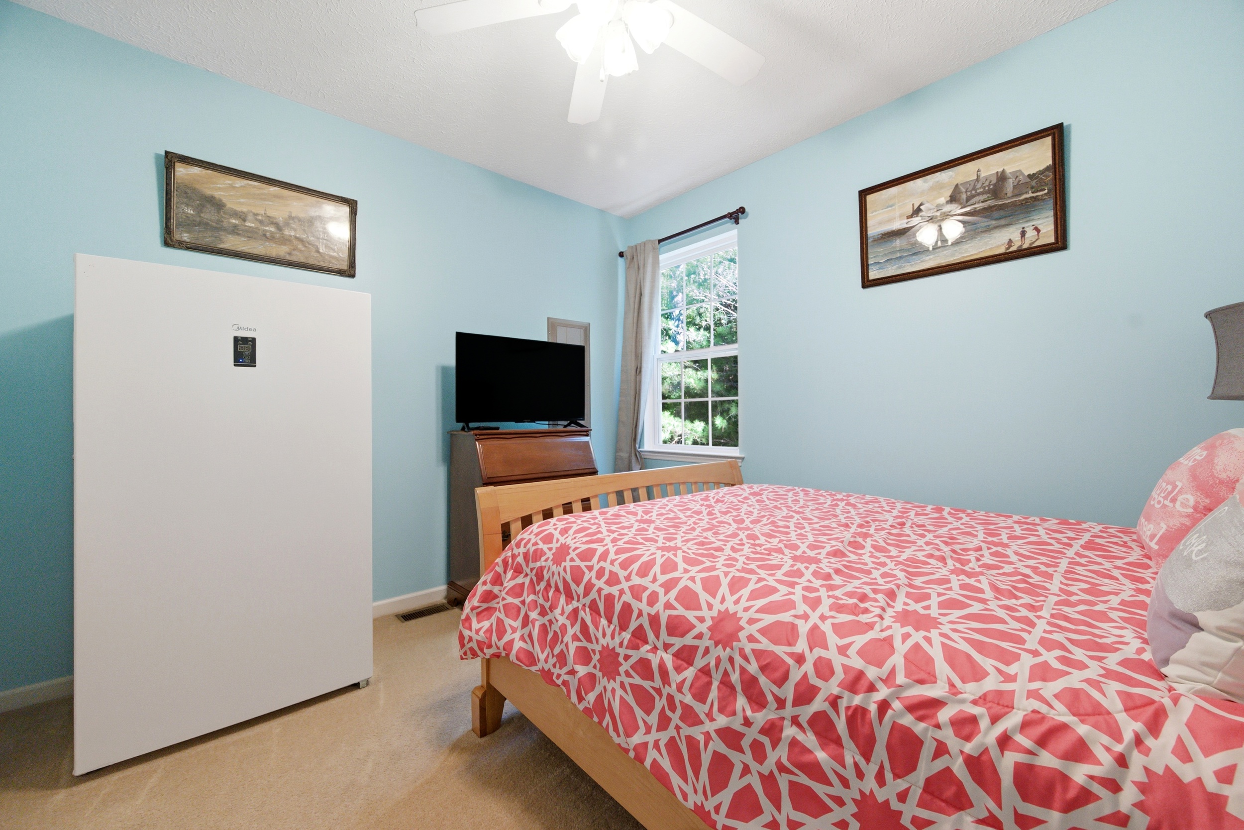 Gloucester, Virginia, 23061-5426, United States, 3 Bedrooms Bedrooms, ,4 BathroomsBathrooms,Residential,For Sale,1980192