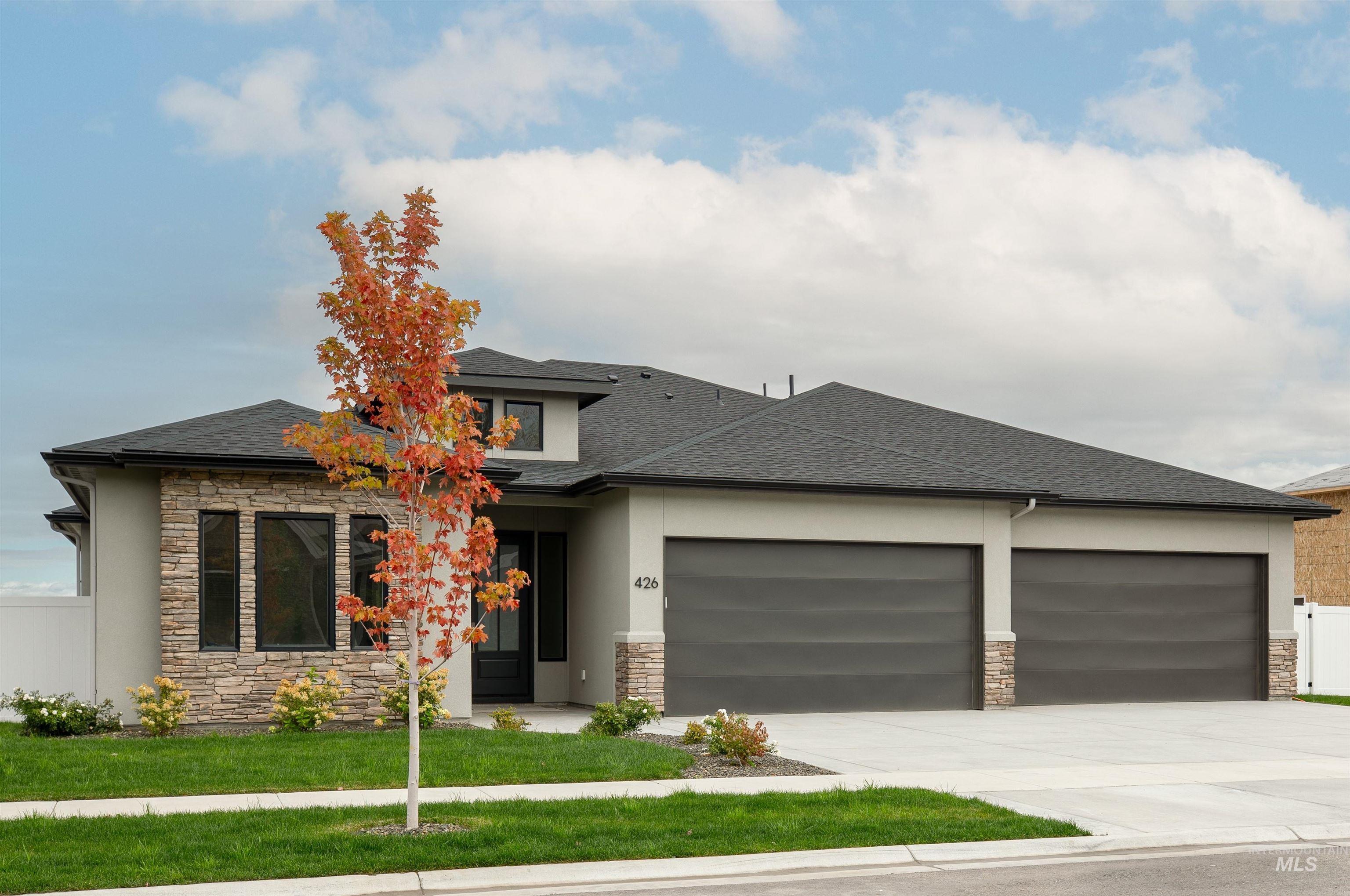 Meridian, Idaho, 83642, United States, 4 Bedrooms Bedrooms, ,3 BathroomsBathrooms,Residential,For Sale,1992156