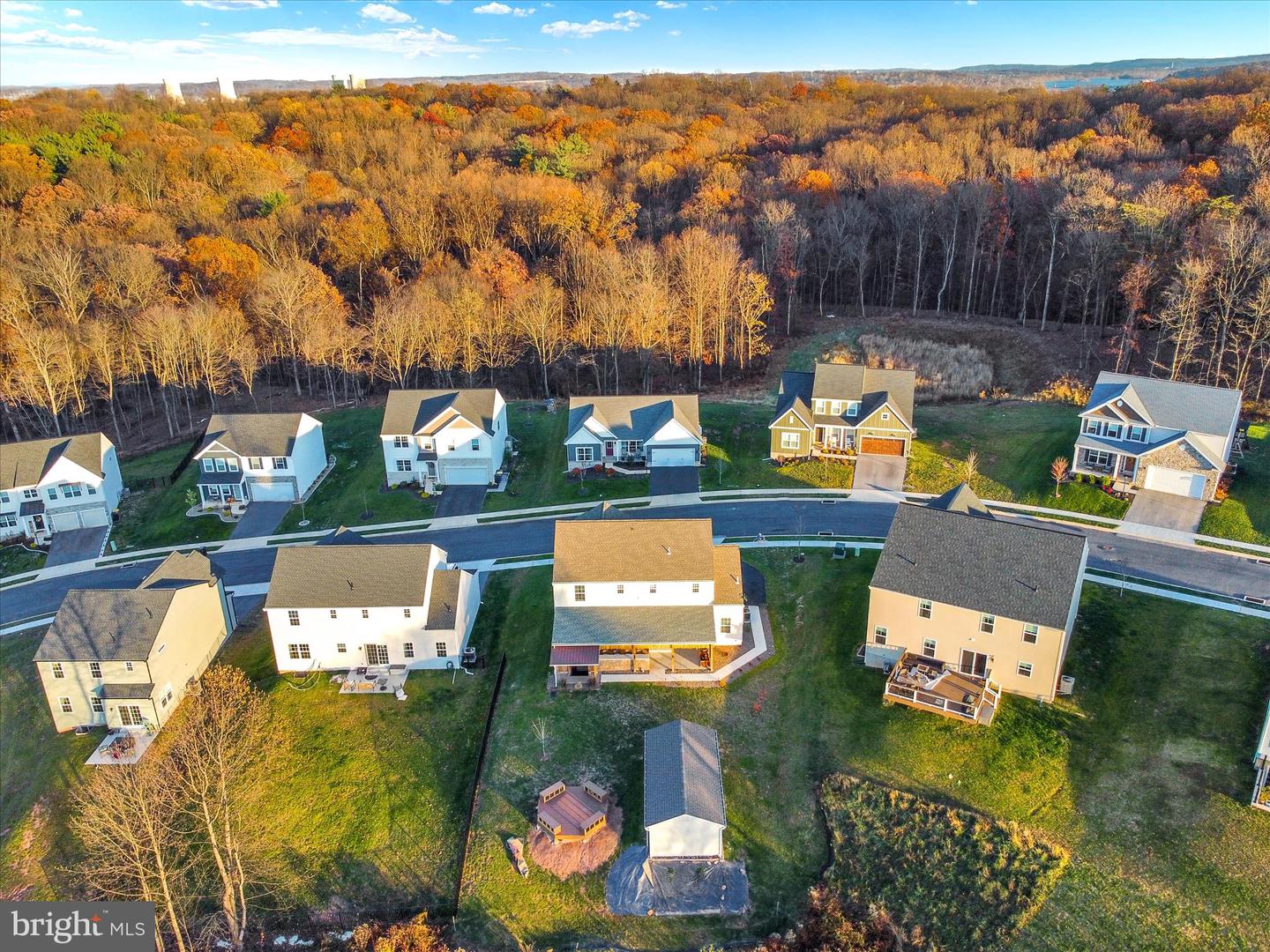 Etters, Pennsylvania, 17319, United States, 5 Bedrooms Bedrooms, ,4 BathroomsBathrooms,Residential,For Sale,1992939