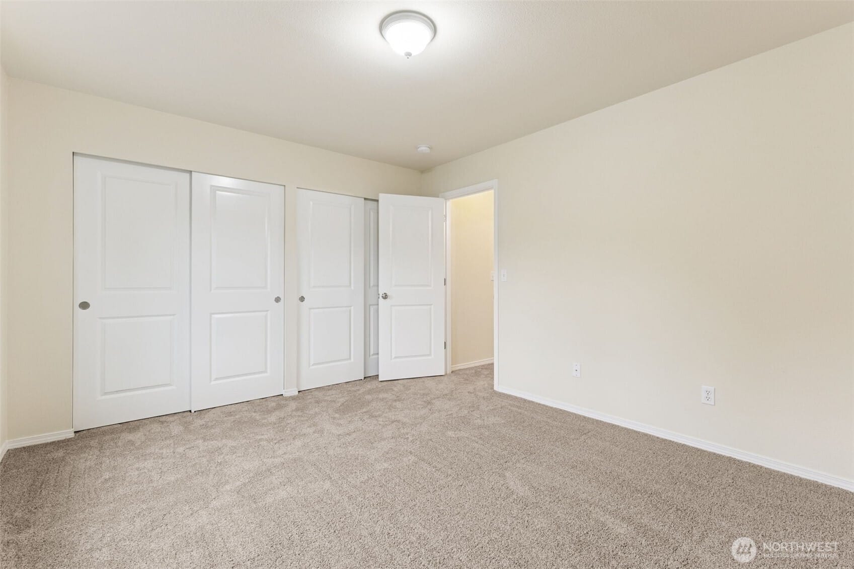 Olympia, Washington, 98502, United States, 3 Bedrooms Bedrooms, ,2 BathroomsBathrooms,Residential,For Sale,2002909