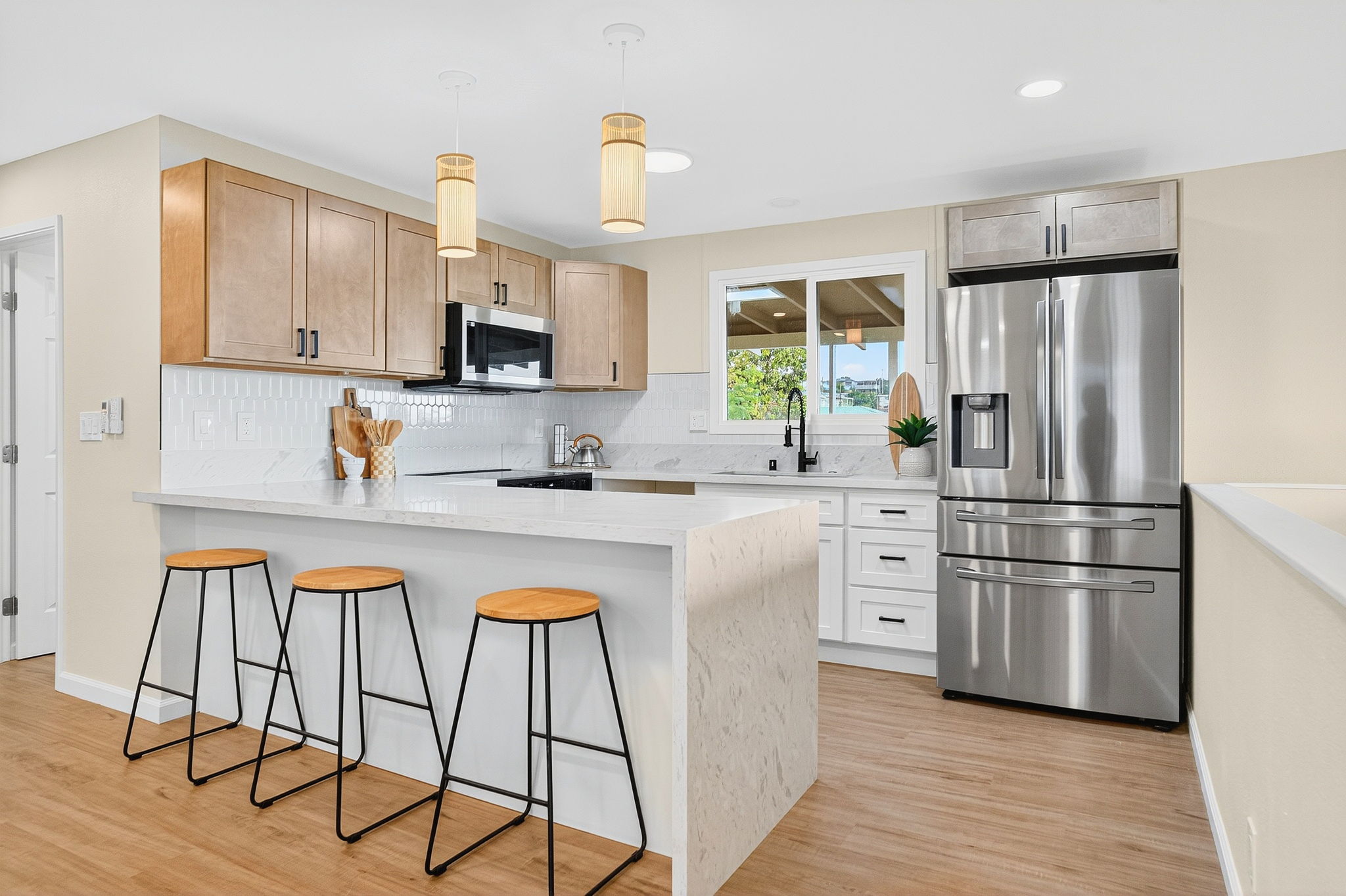 Honolulu, Hawaii, 96818, United States, 4 Bedrooms Bedrooms, ,4 BathroomsBathrooms,Residential,For Sale,2007893