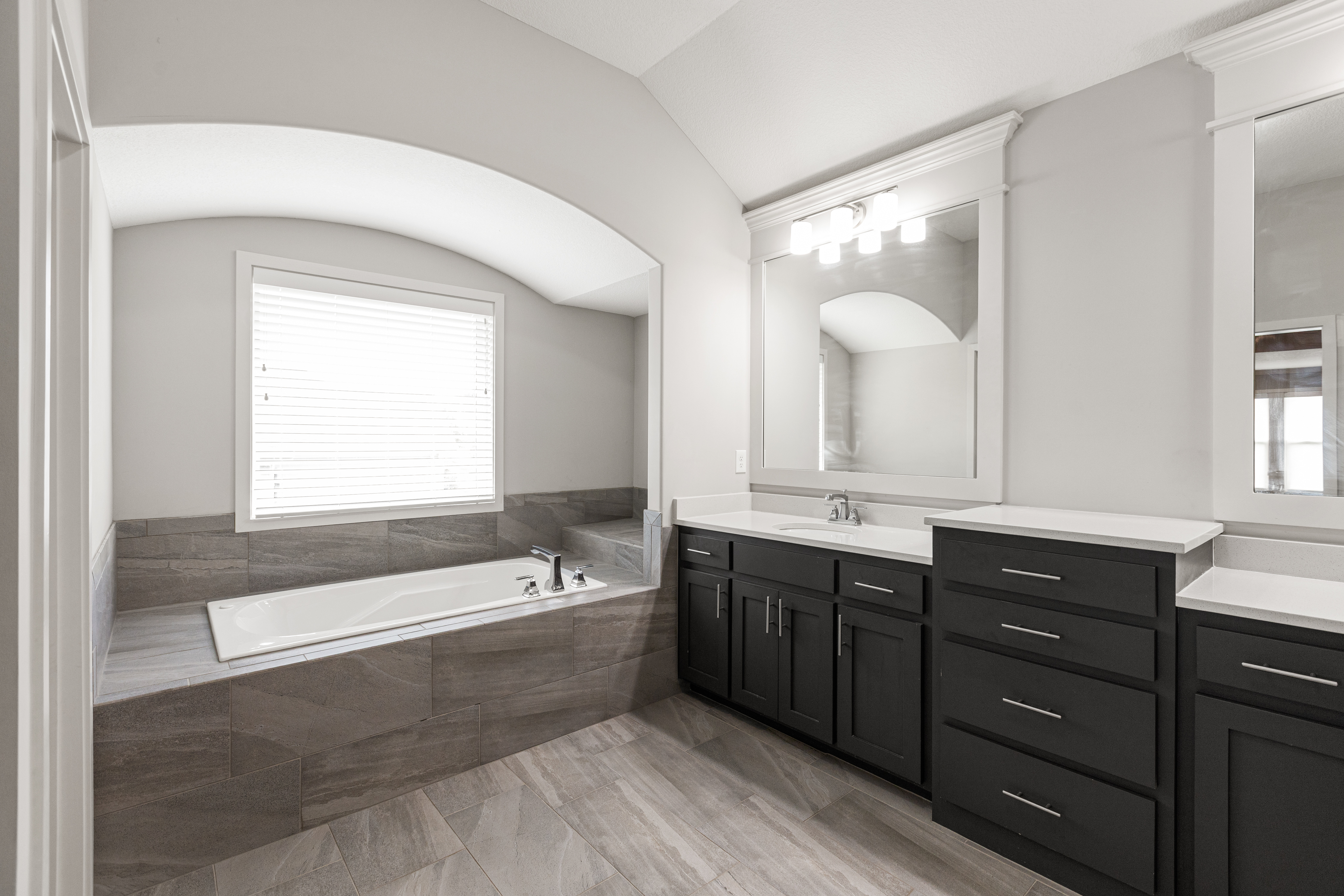  9196 Green Road, Lenexa, KS 66227 - 物件實景