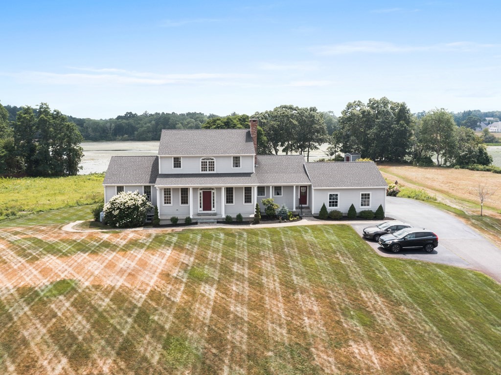 77 Water St, Rehoboth, Massachusetts, 02769, United States, 6 Bedrooms Bedrooms, ,4 BathroomsBathrooms,Residential,For Sale,77 Water St,1229615