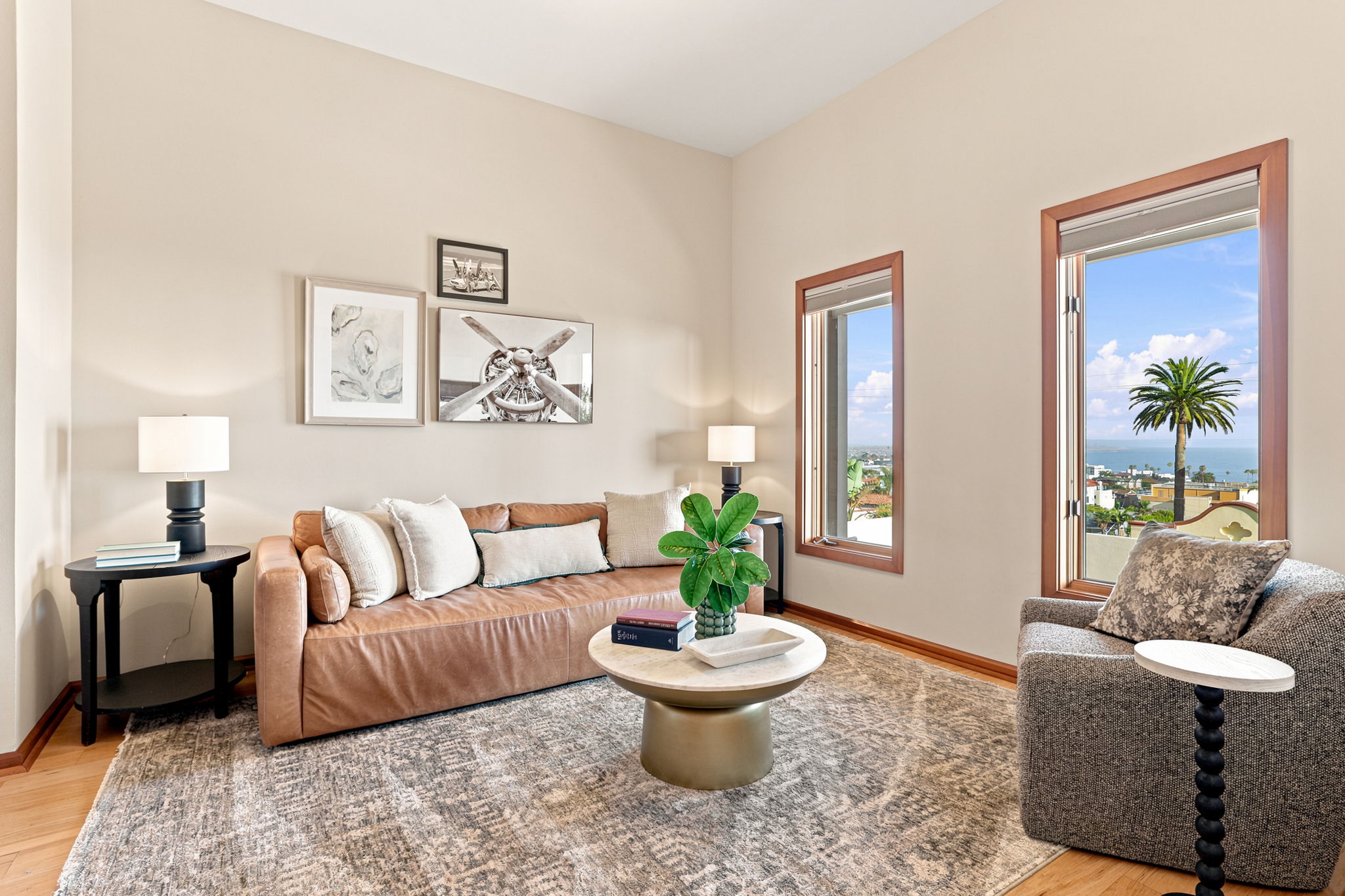  681 Buena Vista Street, Ventura, CA 93001 - 物件實景