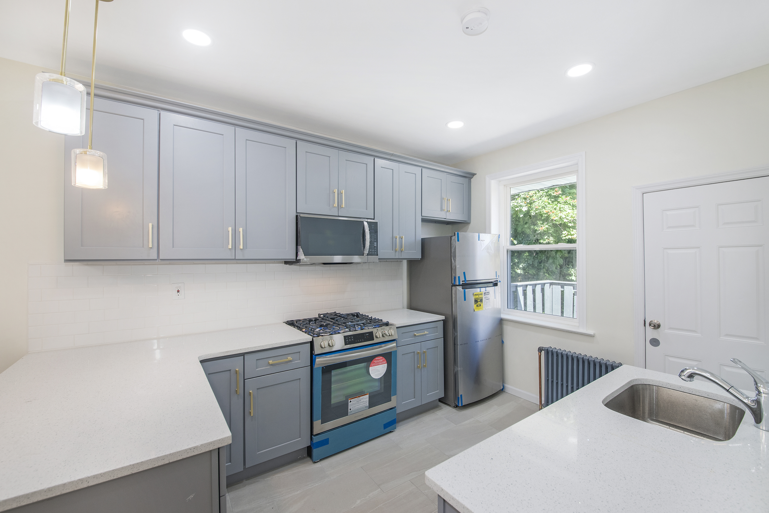 Staten Island, New York, 10304, United States, 4 Bedrooms Bedrooms, ,3 BathroomsBathrooms,Residential,For Sale,1767161