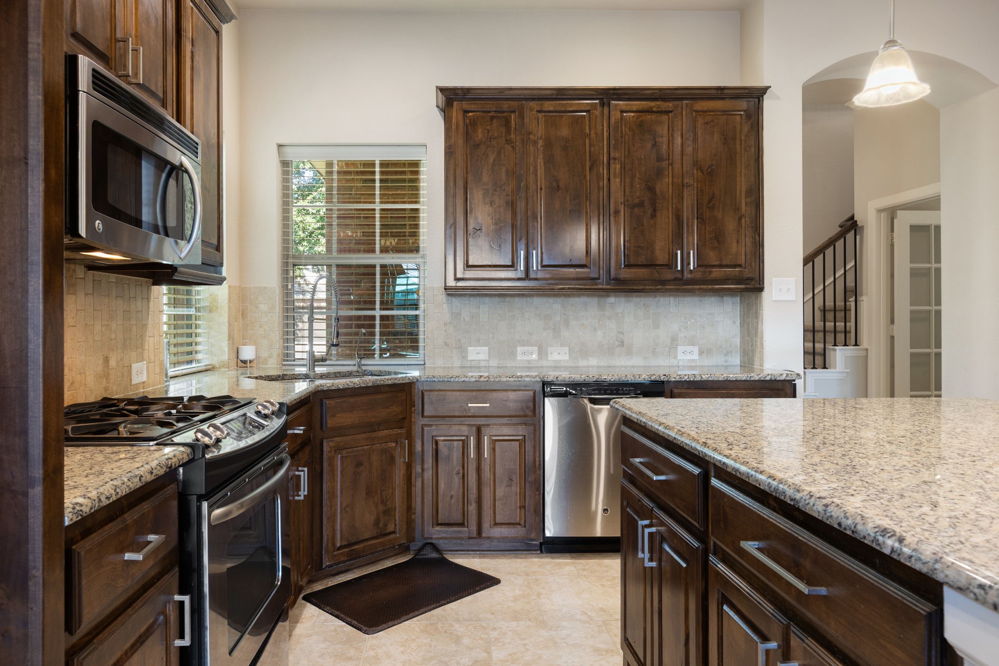 Lewisville, Texas, 75056, United States, 4 Bedrooms Bedrooms, ,3 BathroomsBathrooms,Residential,For Sale,1989126