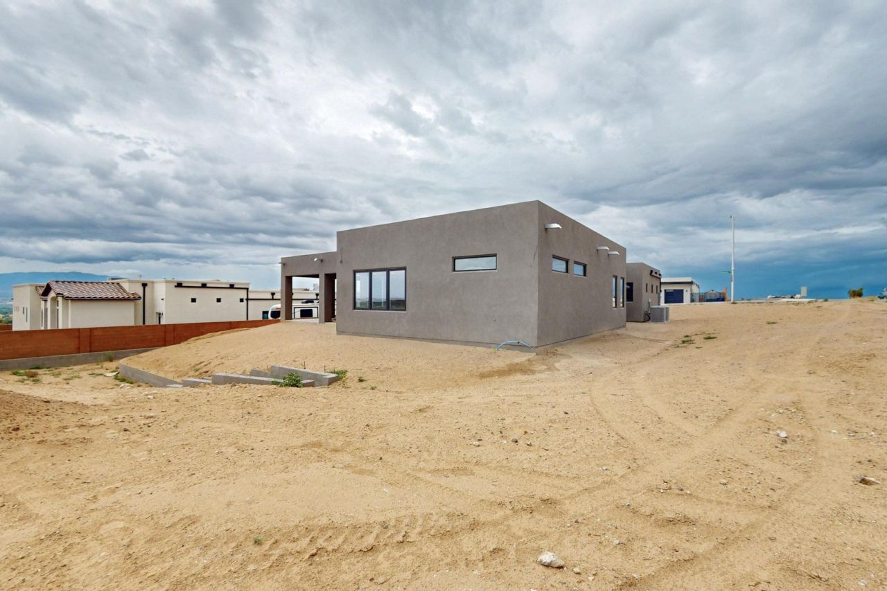 Albuquerque, New Mexico, 87120, United States, 3 Bedrooms Bedrooms, ,3 BathroomsBathrooms,Residential,For Sale,1876398