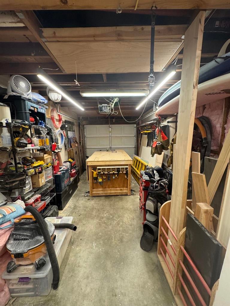 Temecula, California, 92592, United States, 3 Bedrooms Bedrooms, ,3 BathroomsBathrooms,Residential,For Sale,1997164