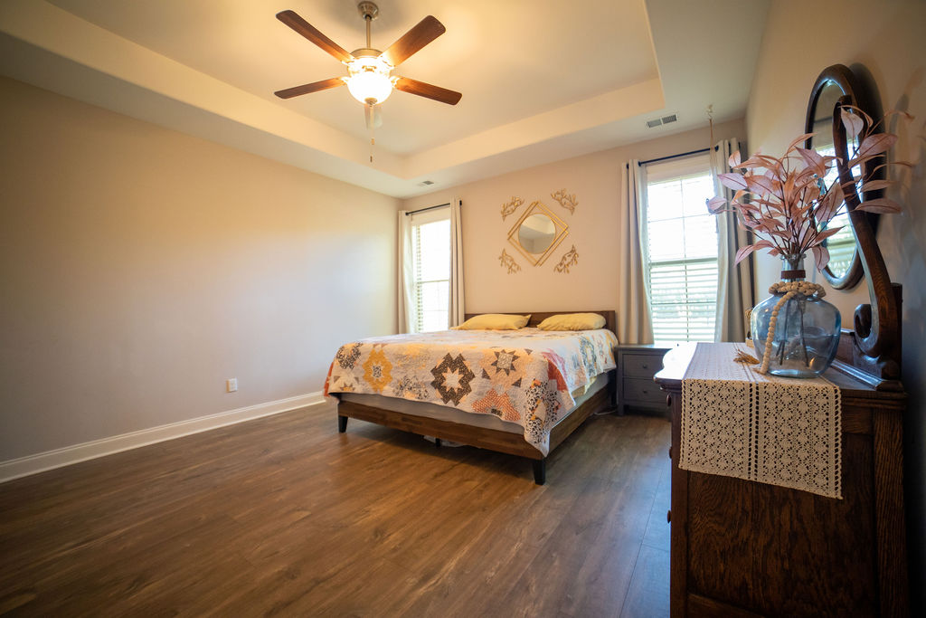 Lakeland, Tennessee, 38002, United States, 4 Bedrooms Bedrooms, ,3 BathroomsBathrooms,Residential,For Sale,1983351