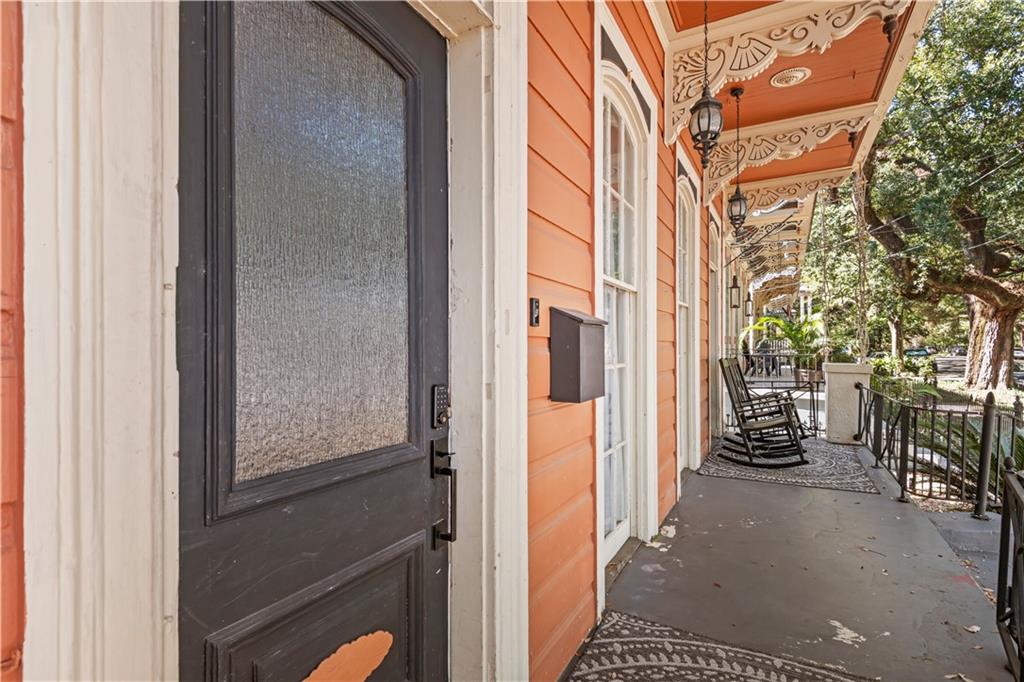 New Orleans, Louisiana, 70114, United States, 5 Bedrooms Bedrooms, ,2 BathroomsBathrooms,Residential,For Sale,1989356