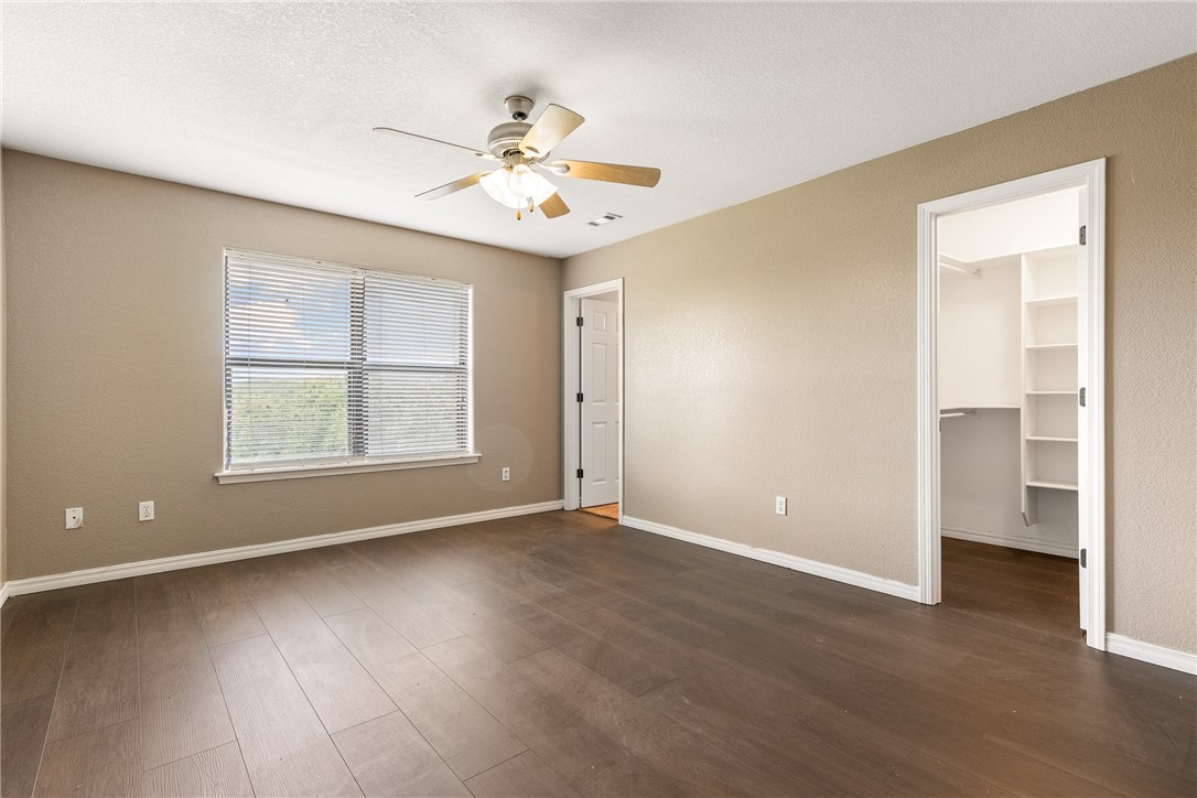 Huntsville, Arkansas, 72740, United States, 3 Bedrooms Bedrooms, ,4 BathroomsBathrooms,Residential,For Sale,1907713