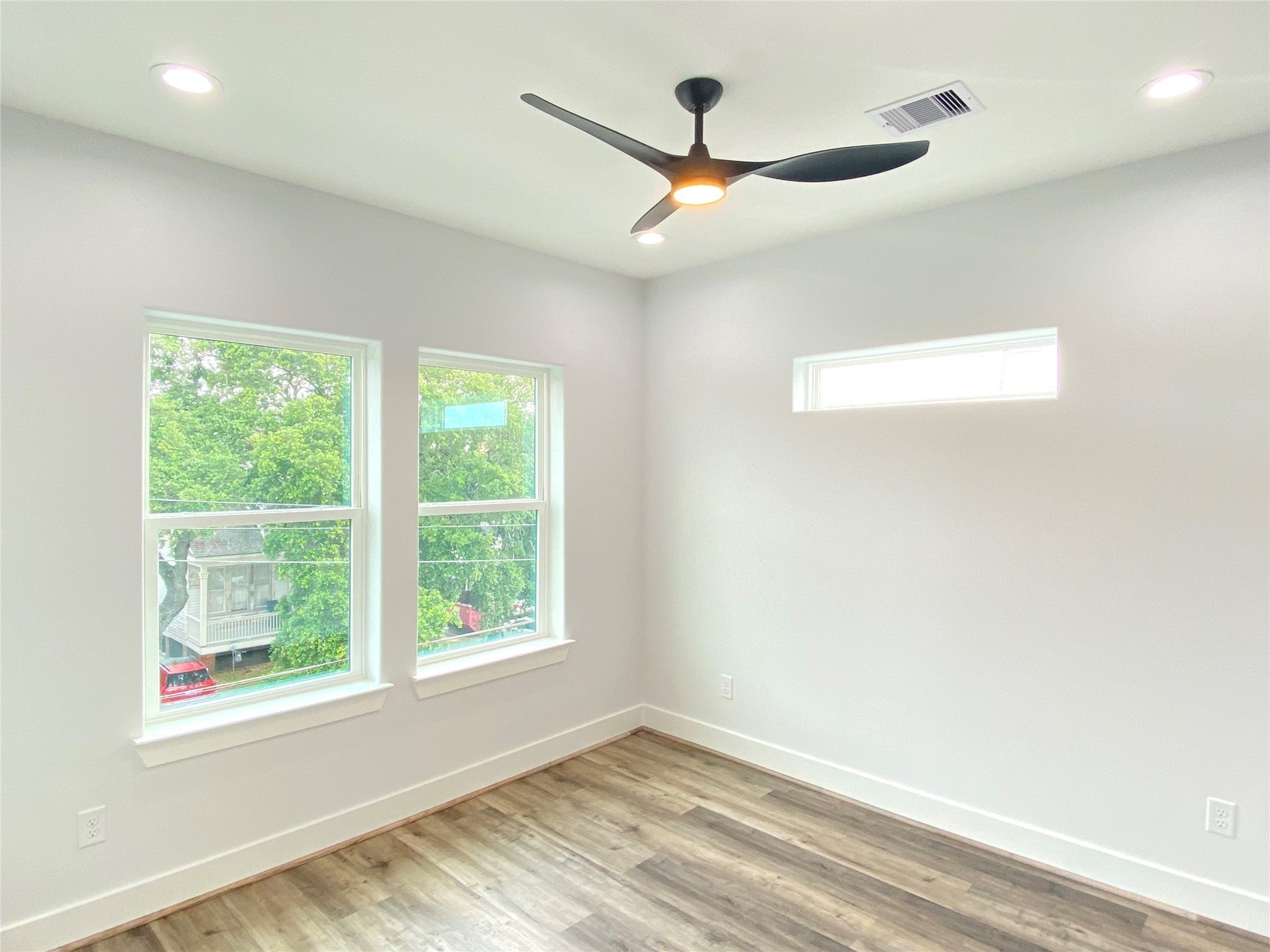1102 36th Street, Galveston, Texas, 77550, United States, 3 Bedrooms Bedrooms, ,4 BathroomsBathrooms,Residential,For Sale,1102 36th Street,1539890