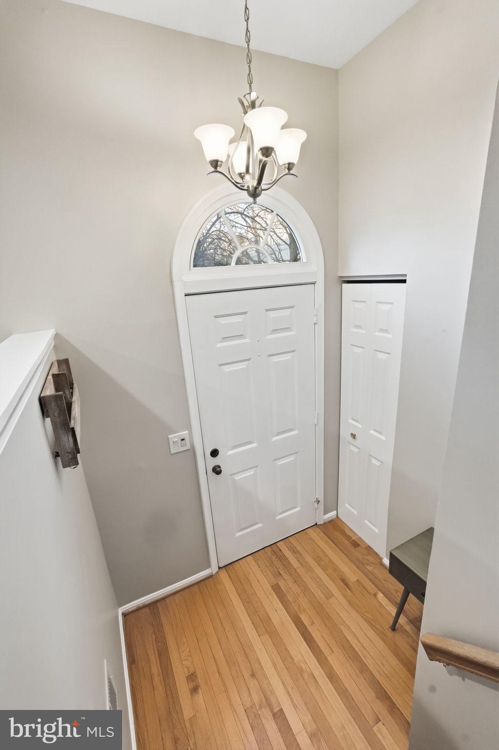 Fairfax, Virginia, 22033, United States, 2 Bedrooms Bedrooms, ,4 BathroomsBathrooms,Residential,For Sale,2001476