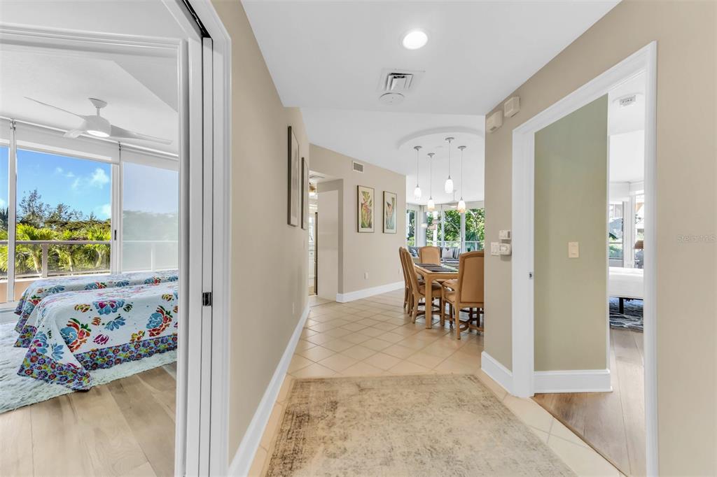 Longboat Key, Florida, 34228, United States, 2 Bedrooms Bedrooms, ,2 BathroomsBathrooms,Residential,For Sale,1991769