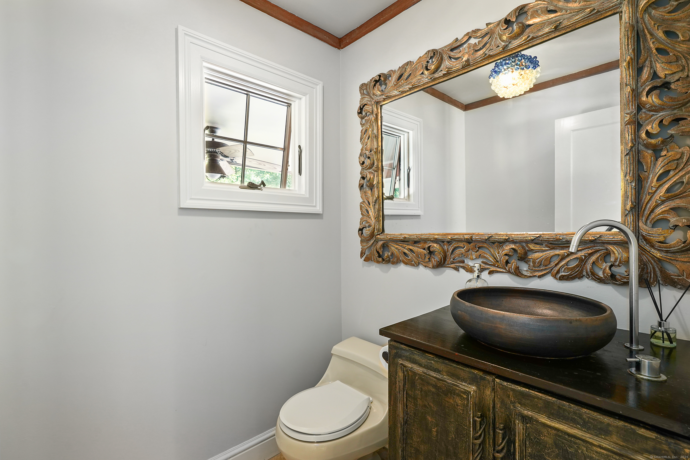 Westport, Connecticut, 06880, United States, 5 Bedrooms Bedrooms, ,6 BathroomsBathrooms,Residential,For Sale,1940592