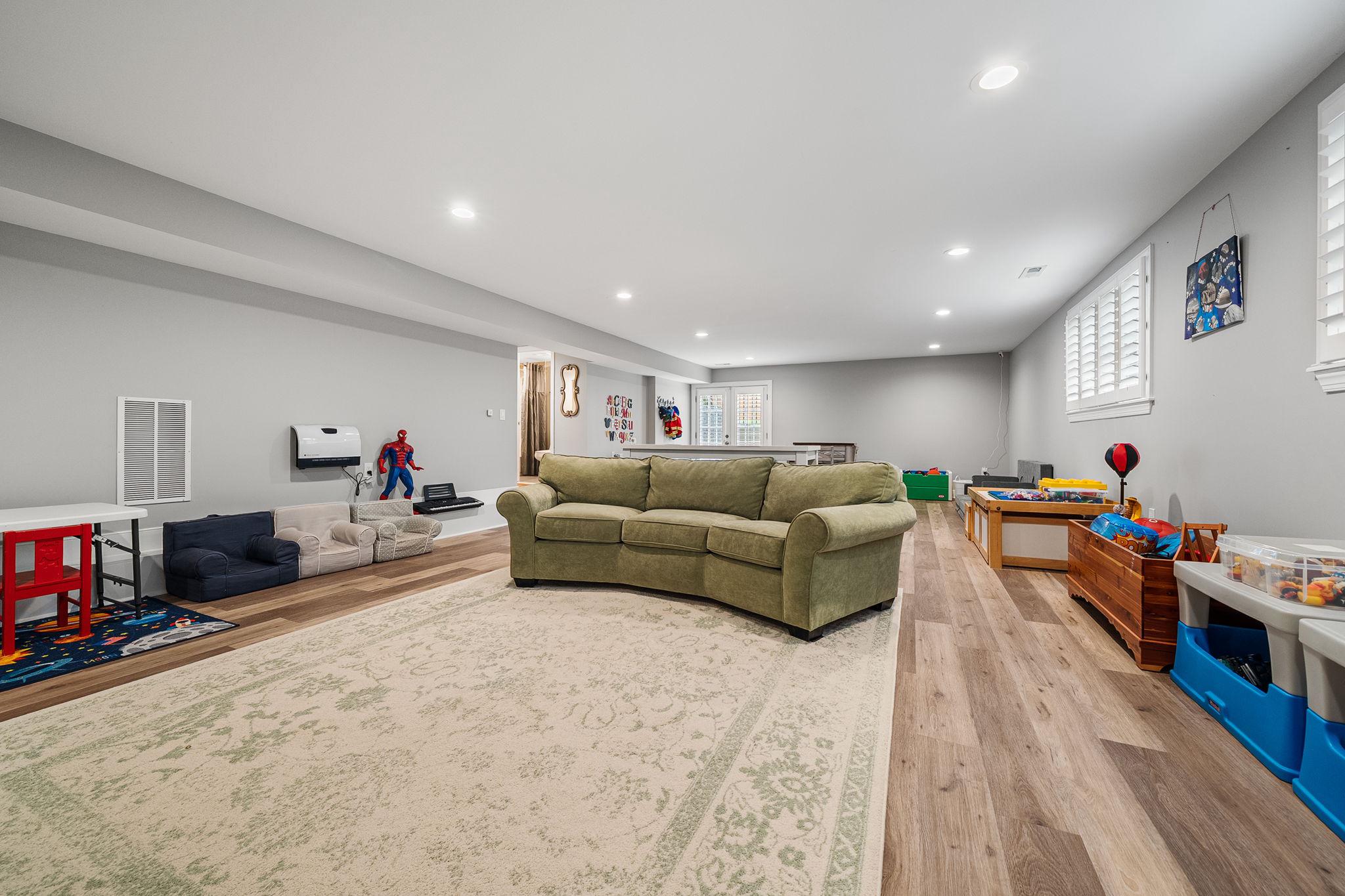  613 S Buchanan Street, Arlington, VA, 22204 - 物件實景