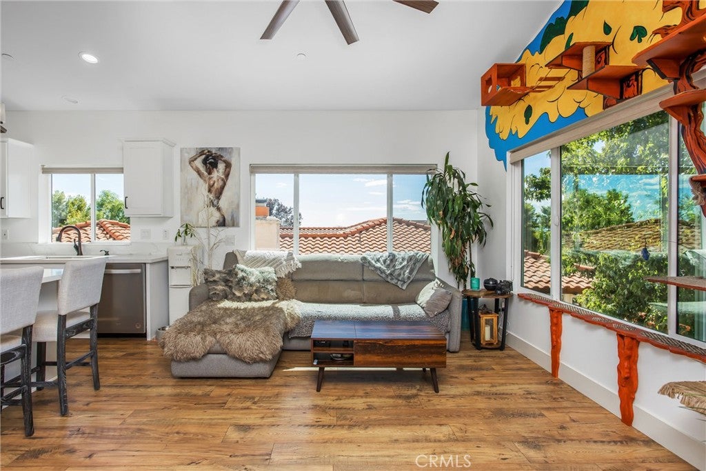 Cherry Valley, California, 92223, United States, 6 Bedrooms Bedrooms, ,3 BathroomsBathrooms,Residential,For Sale,1973904