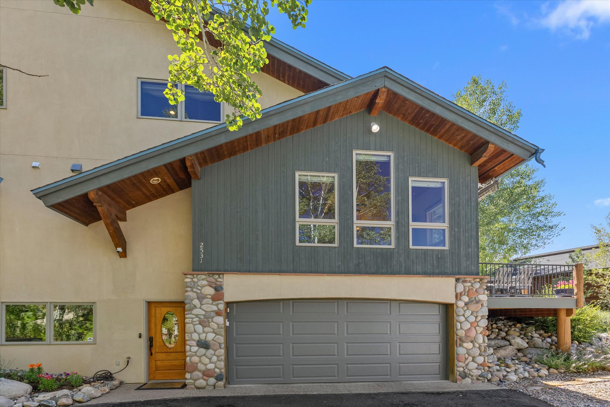  2531 Longthong Road, Steamboat Springs, CO 80487 - 物件實景