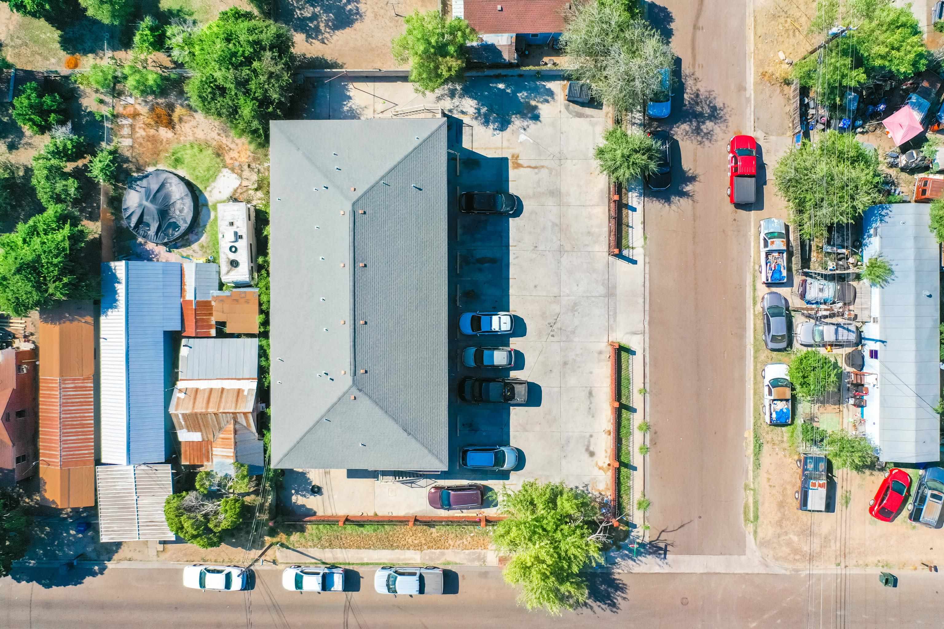 2220 Santa Cleotilde Ave, LAREDO, Texas, 78040, United States, ,Residential,For Sale,2220 Santa Cleotilde Ave,1656453