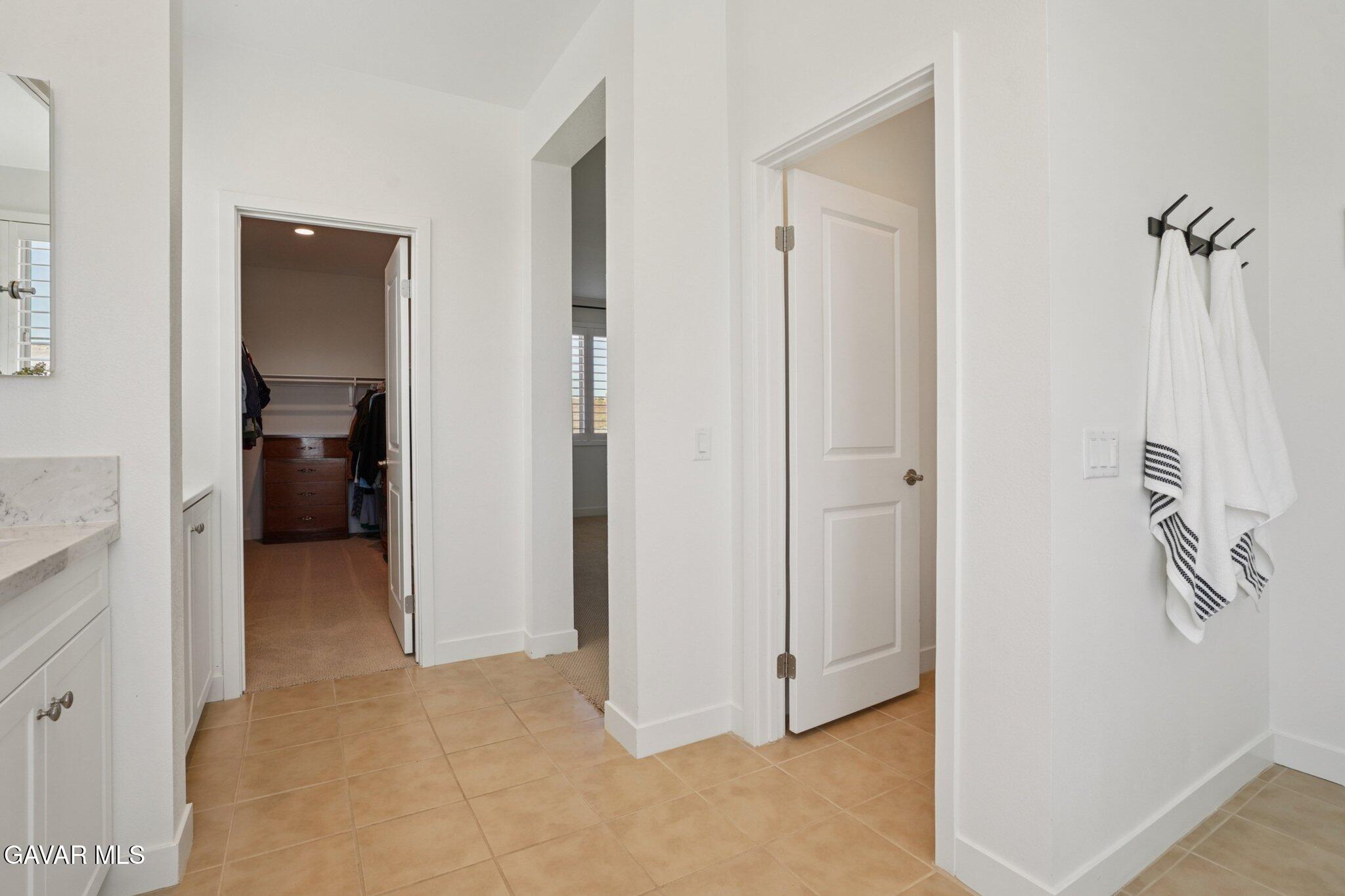 Palmdale, California, 93551, United States, 4 Bedrooms Bedrooms, ,4 BathroomsBathrooms,Residential,For Sale,2033193