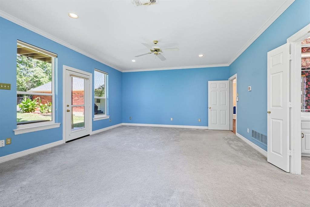 Duncanville, Texas, 75116, United States, 4 Bedrooms Bedrooms, ,4 BathroomsBathrooms,Residential,For Sale,1977910