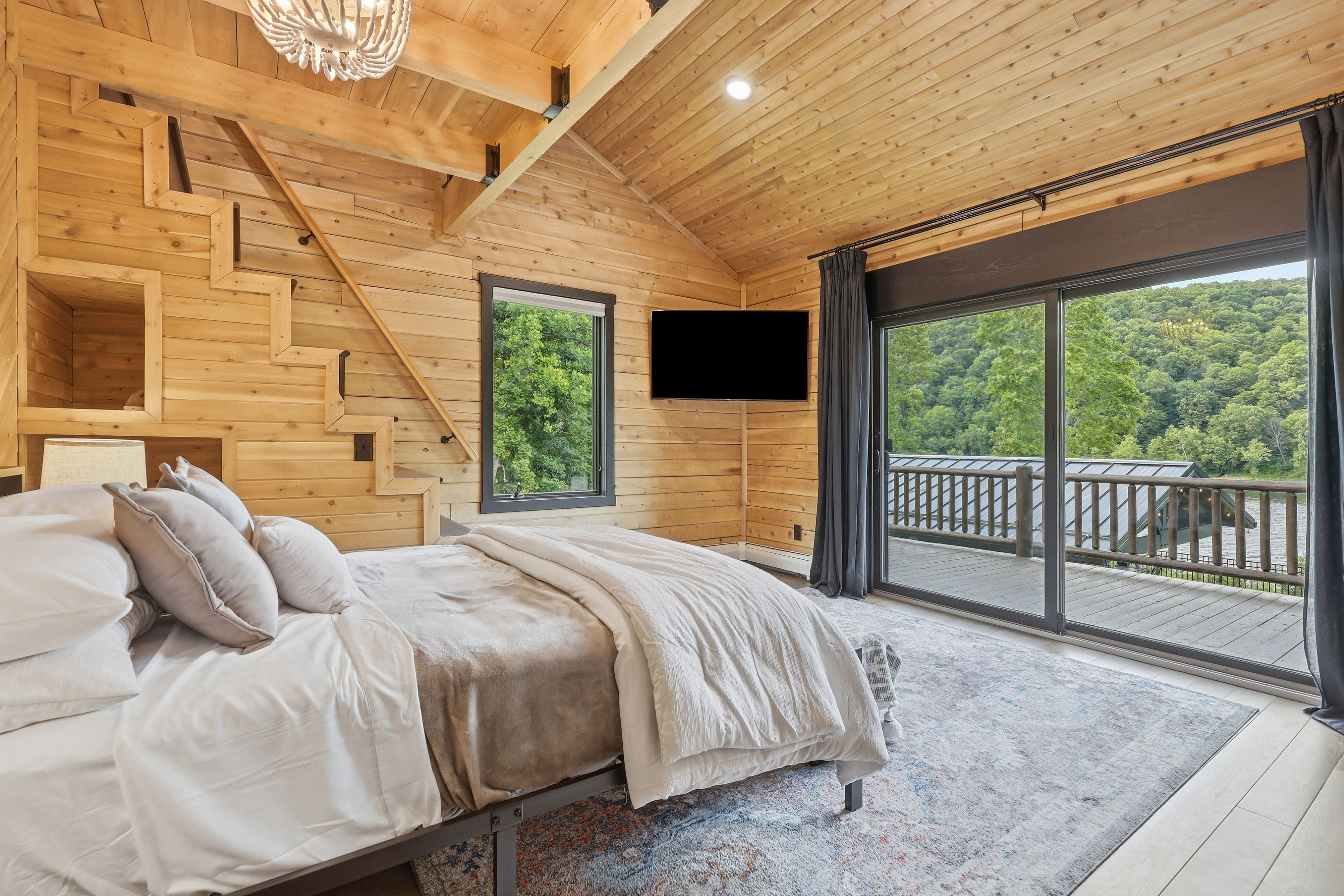  1050 Wattersonville Road, Allegheny Riverfront - 物件實景