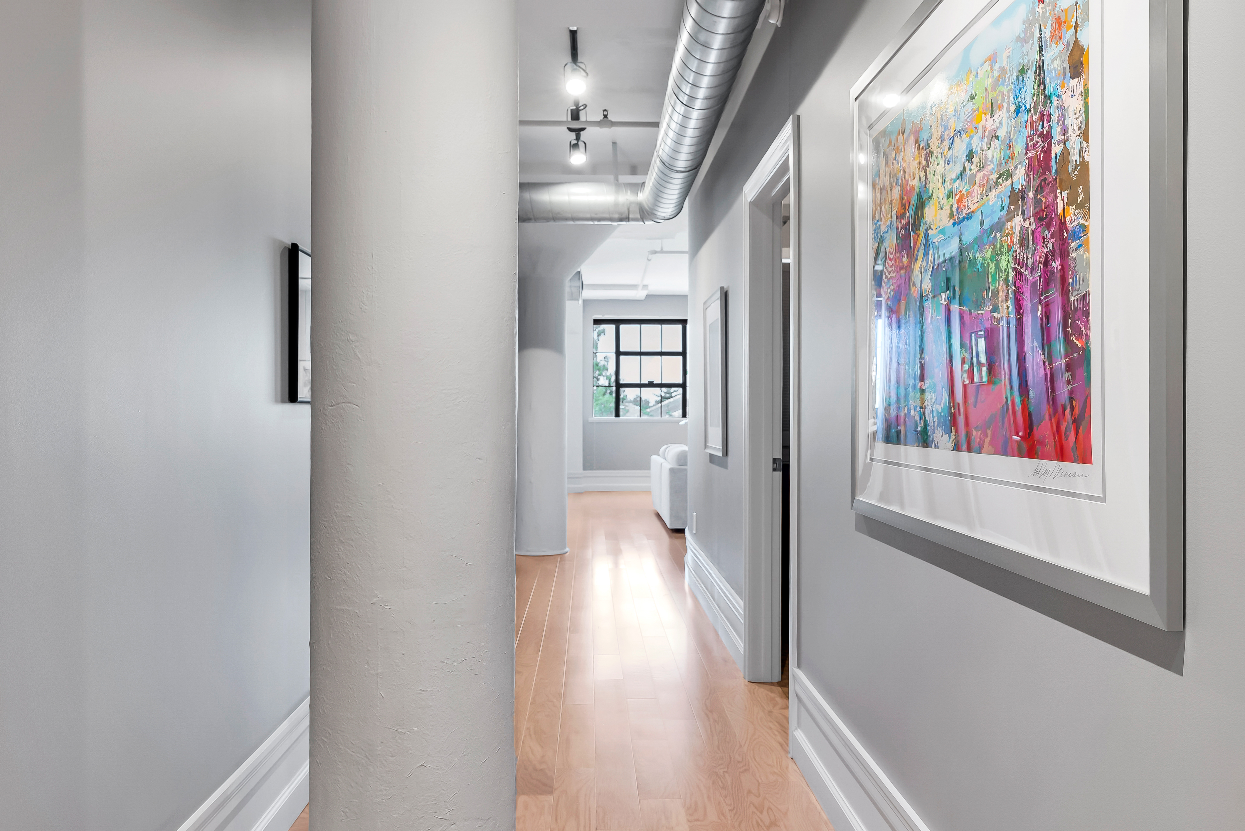 Experience sophisticated urban living at the Maison Lofts - 物件實景