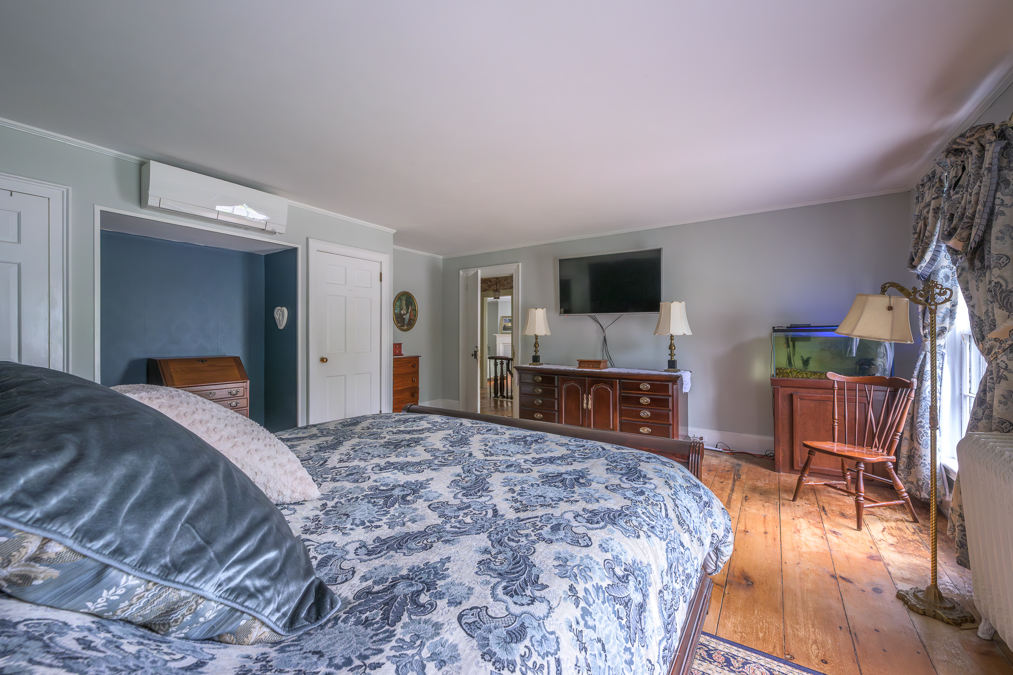  24 Albany Avenue, Kinderhook, NY 12106 - 物件實景