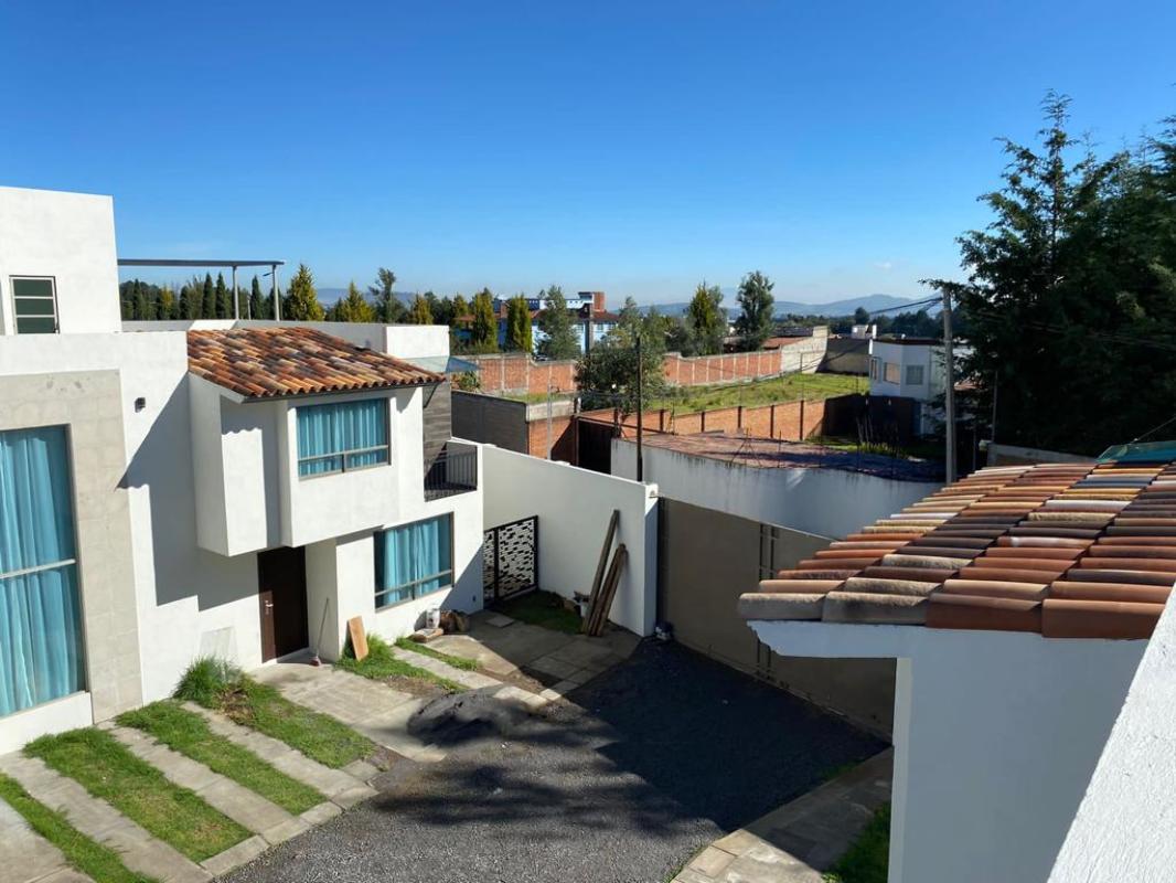 ALAZANES, Toluca, Estado de México, 50265, Mexico, 3 Bedrooms Bedrooms, ,2 BathroomsBathrooms,Residential,For Sale,ALAZANES,1440726
