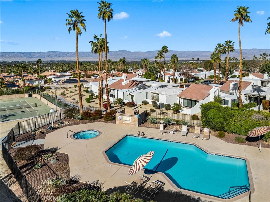Palm Desert, California, 92260, United States, 3 Bedrooms Bedrooms, ,2 BathroomsBathrooms,Residential,For Sale,1885194