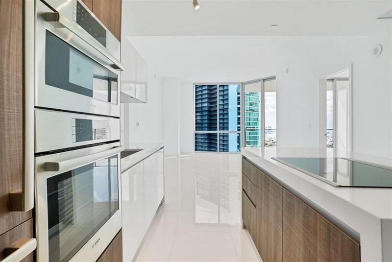 Miami, Florida, 33132, United States, 2 Bedrooms Bedrooms, ,3 BathroomsBathrooms,Residential,For Sale,1691851