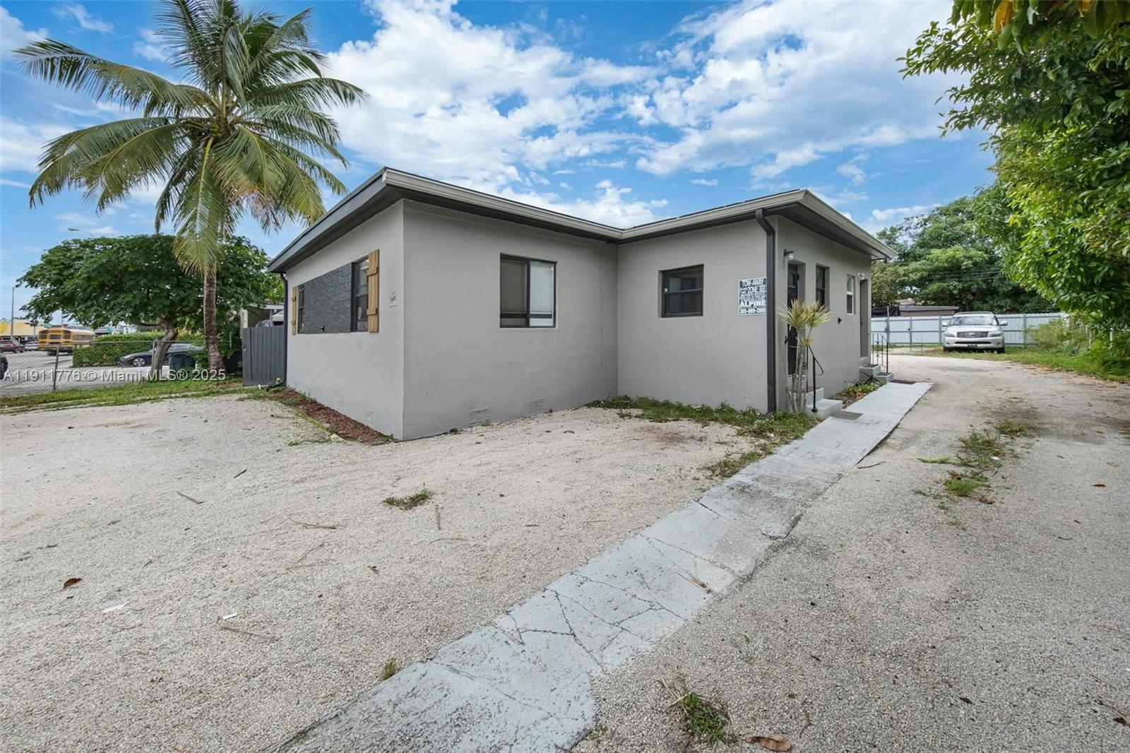 North Miami, Florida, 33168, United States, ,Residential,For Sale,1991833