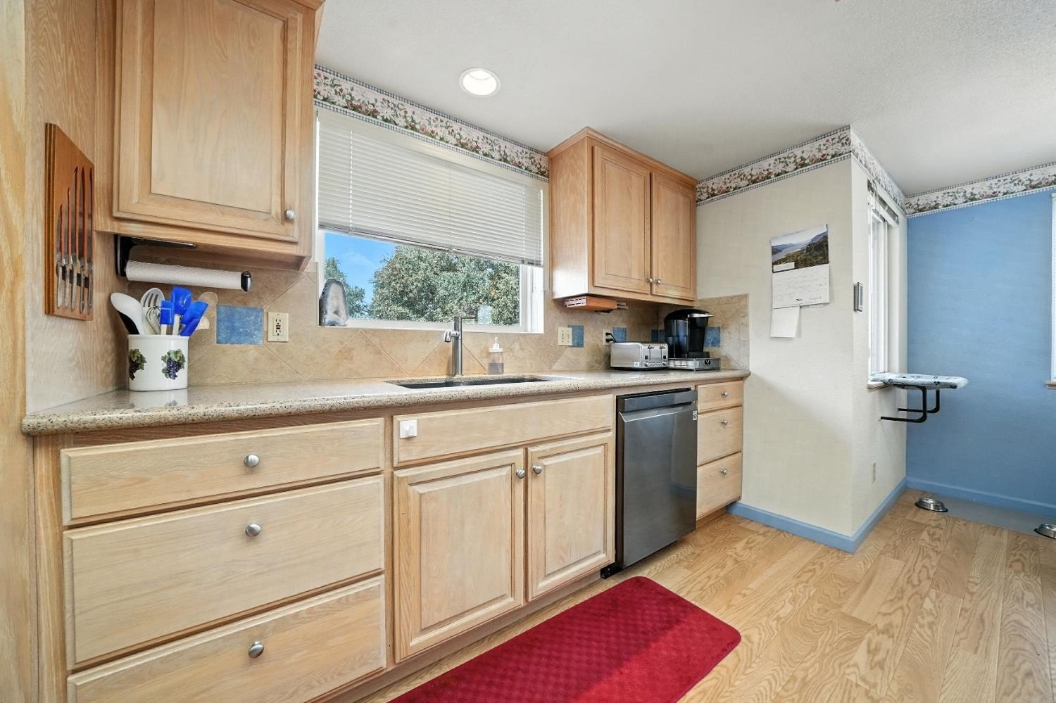 Wallace, California, 95254, United States, 4 Bedrooms Bedrooms, ,3 BathroomsBathrooms,Residential,For Sale,1976011