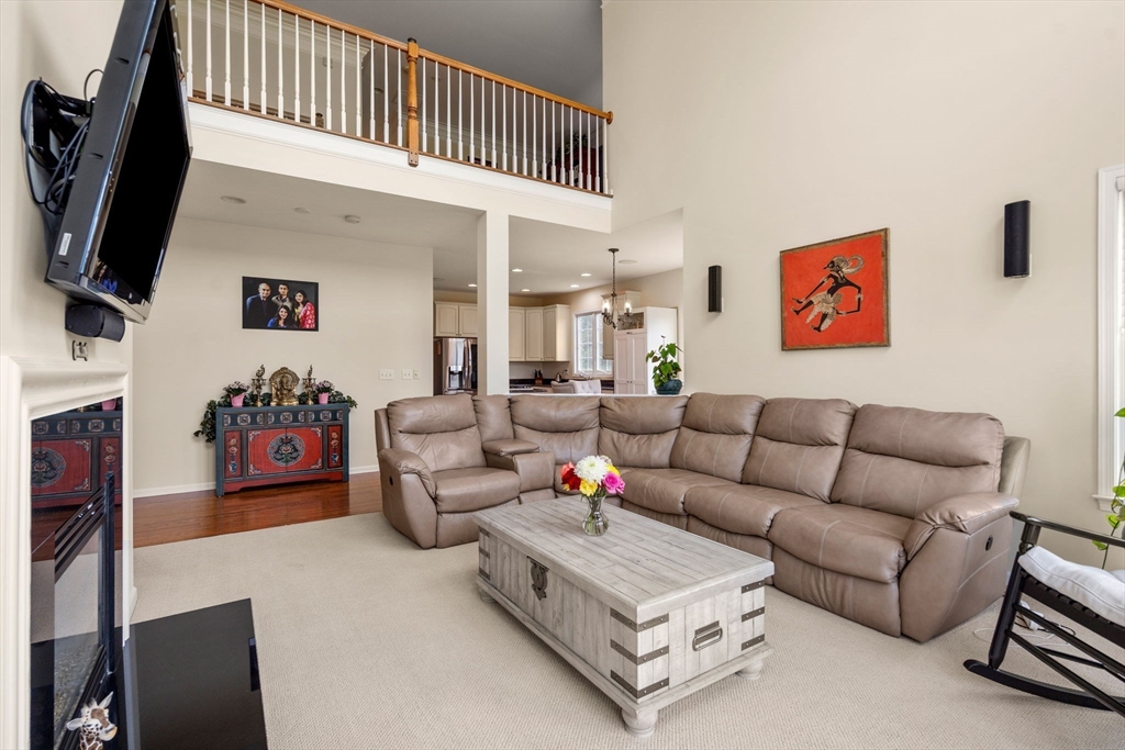 Methuen, Massachusetts, 01844, United States, 4 Bedrooms Bedrooms, ,3 BathroomsBathrooms,Residential,For Sale,1912504