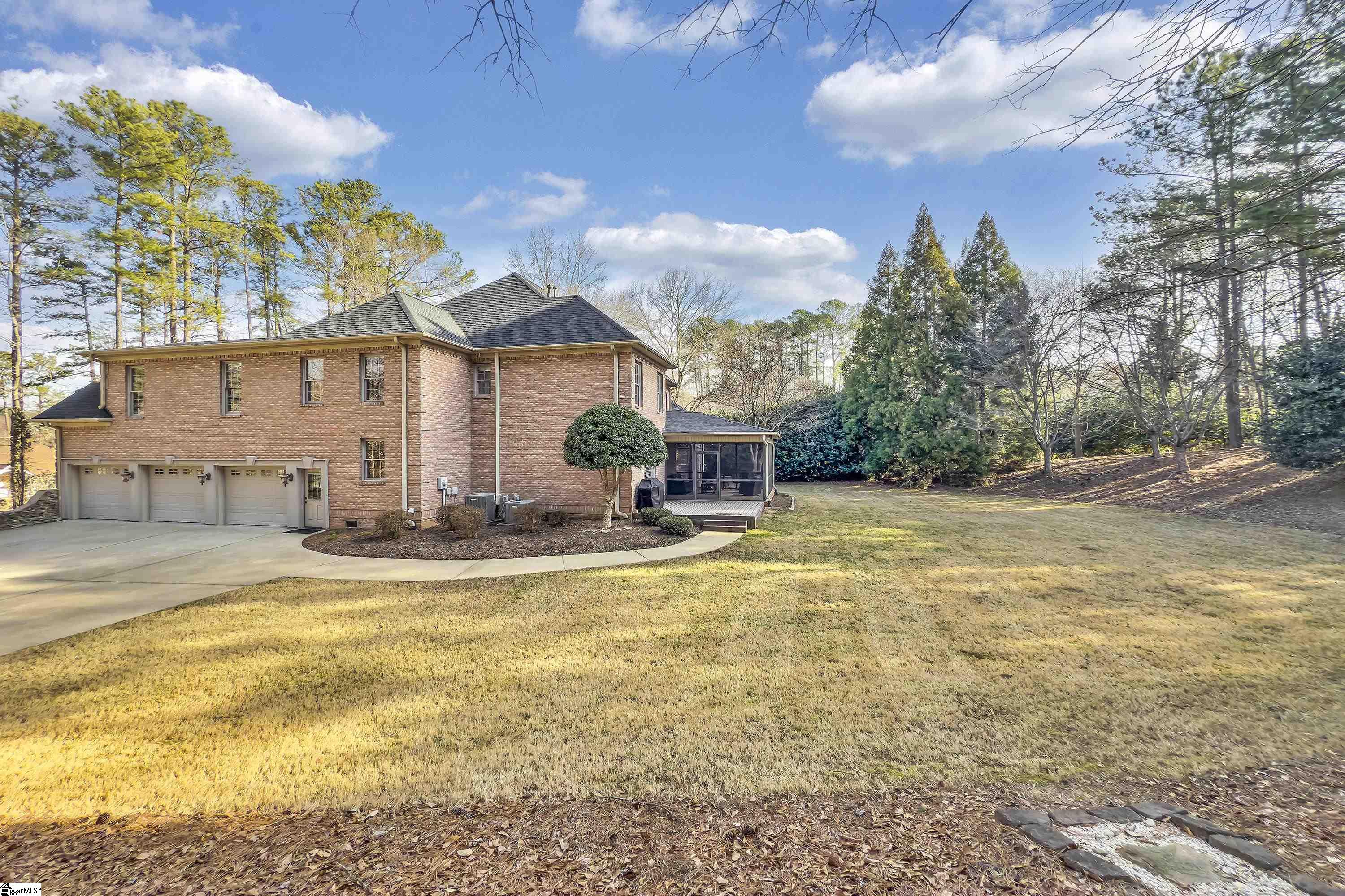 Spartanburg, South Carolina, 29306, United States, 4 Bedrooms Bedrooms, ,4 BathroomsBathrooms,Residential,For Sale,1819955