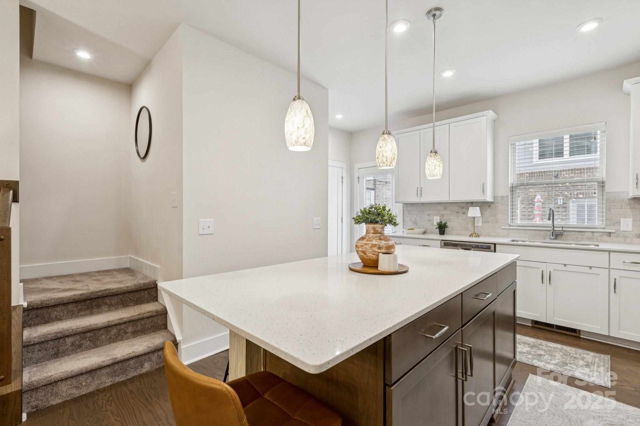 Charlotte, North Carolina, 28204, United States, 3 Bedrooms Bedrooms, ,4 BathroomsBathrooms,Residential,For Sale,1958271