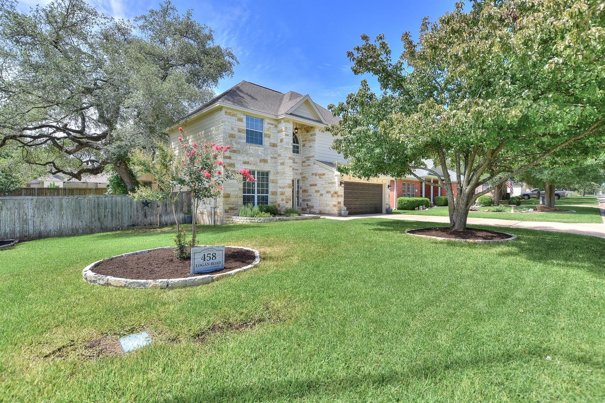 Georgetown, Texas, 78628, United States, 4 Bedrooms Bedrooms, ,3 BathroomsBathrooms,Residential,For Sale,1980870