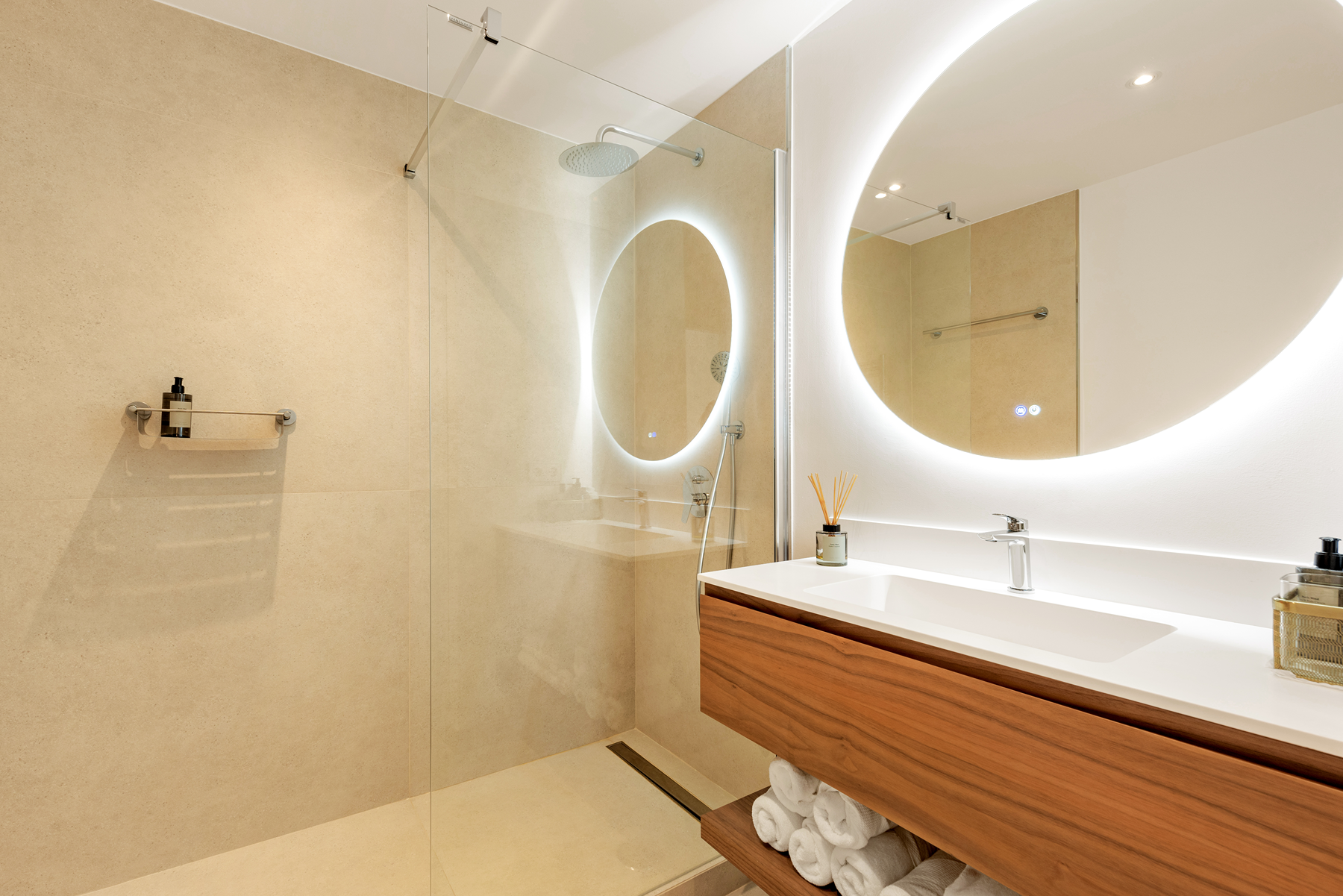  Modern 3-bedroom villa in Sierra Blanca, Marbella - 物件實景