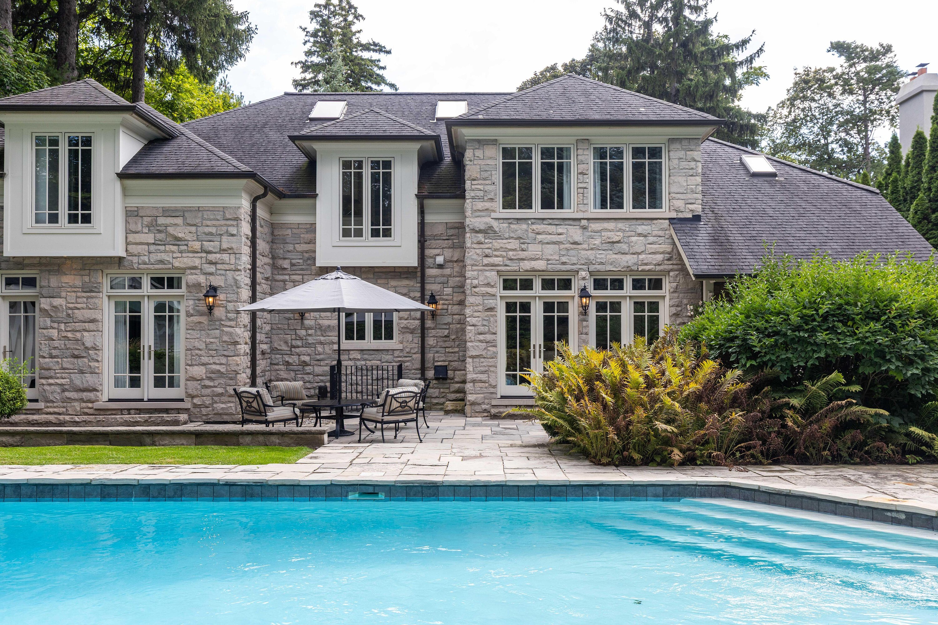  Custom Elegance Home - 物件實景