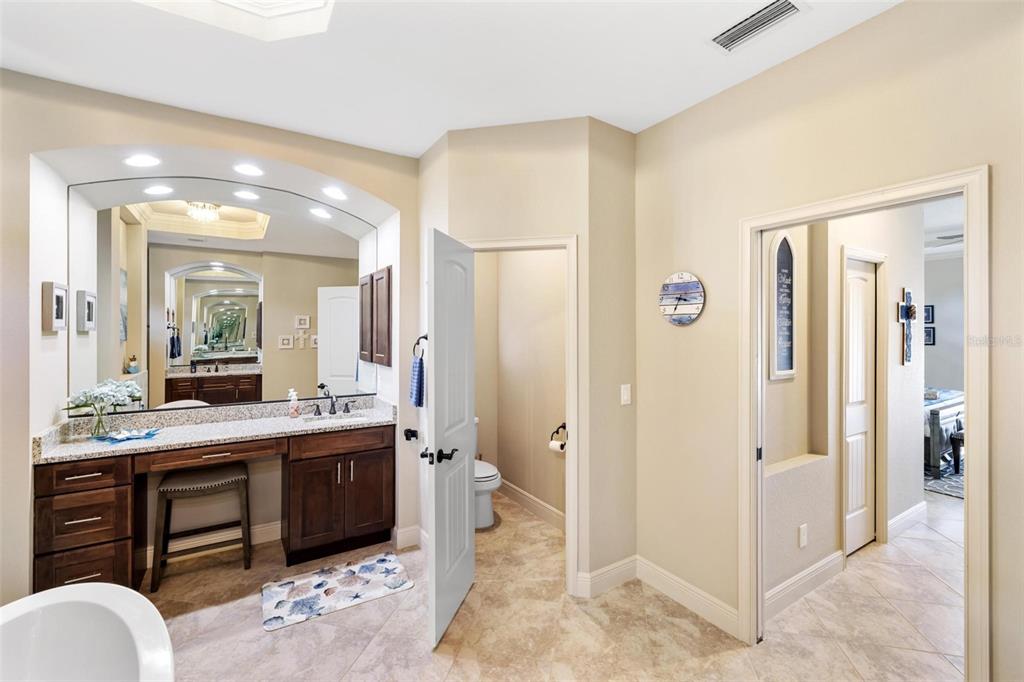 Rotonda West, Florida, 33947, United States, 3 Bedrooms Bedrooms, ,3 BathroomsBathrooms,Residential,For Sale,1940438