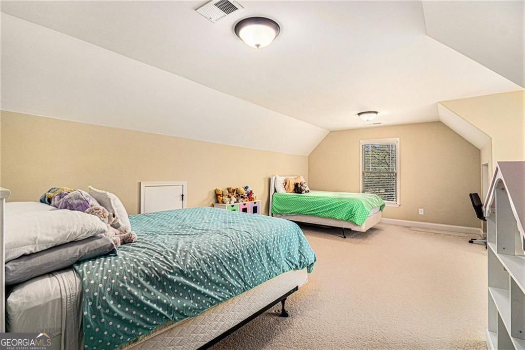 Douglasville, Georgia, 30135, United States, 5 Bedrooms Bedrooms, ,4 BathroomsBathrooms,Residential,For Sale,1886853