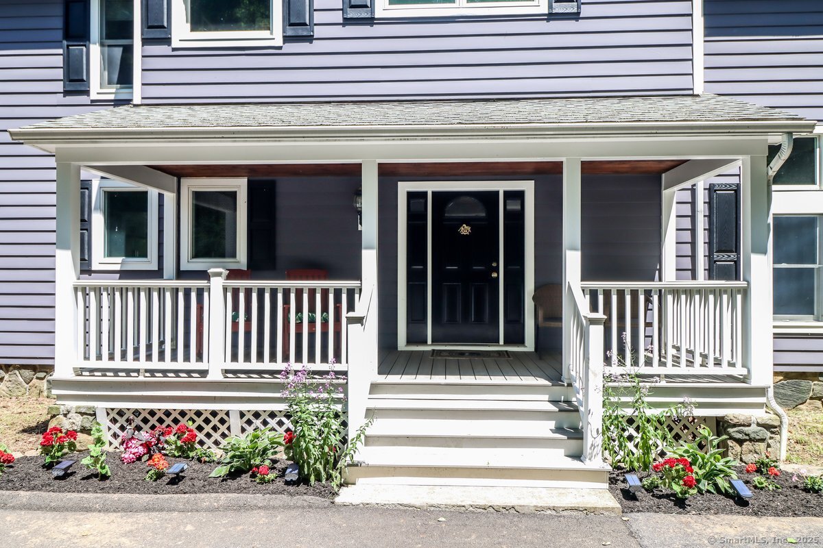 Kent, Connecticut, 06757, United States, 4 Bedrooms Bedrooms, ,5 BathroomsBathrooms,Residential,For Sale,1875282