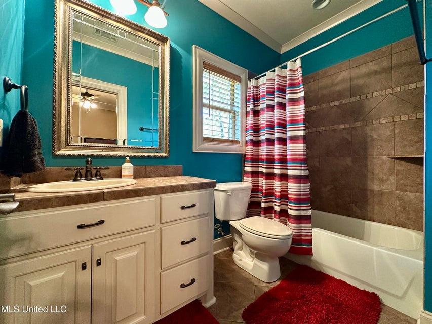 Clinton, Mississippi, 39056, United States, 4 Bedrooms Bedrooms, ,3 BathroomsBathrooms,Residential,For Sale,1998681