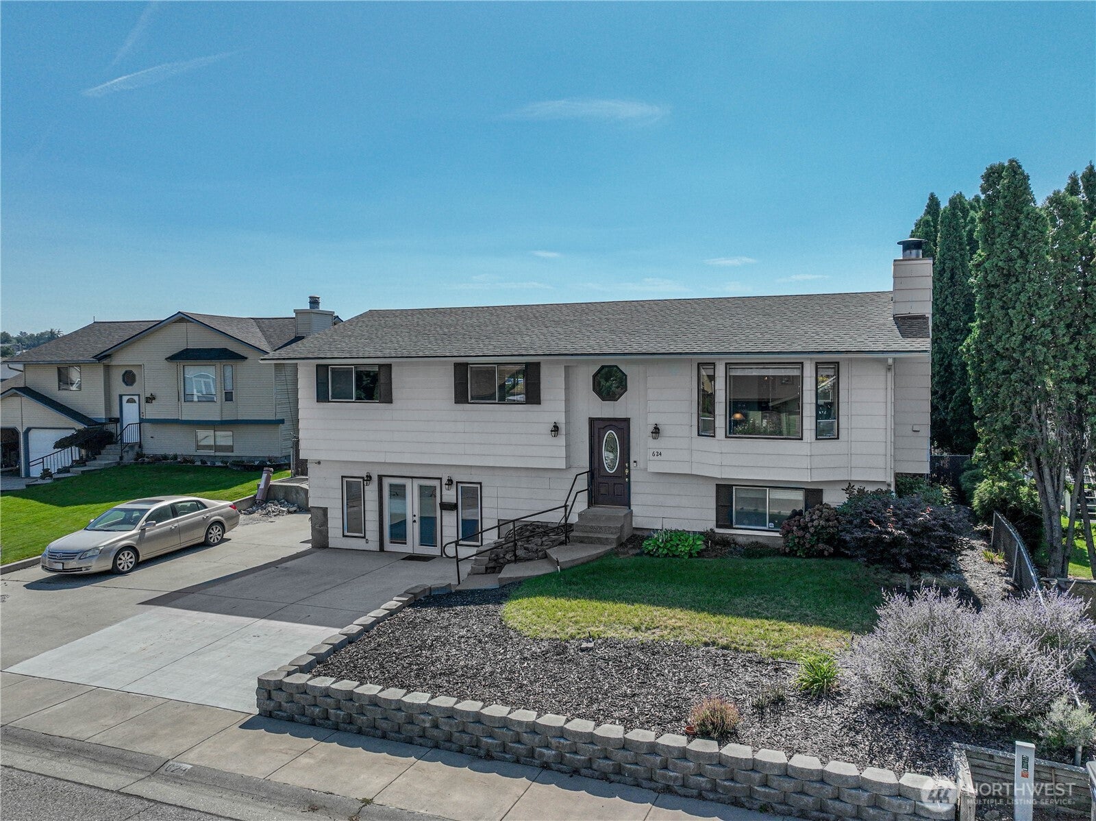 Sheri Ct, East Wenatchee, WA 98802 #1
