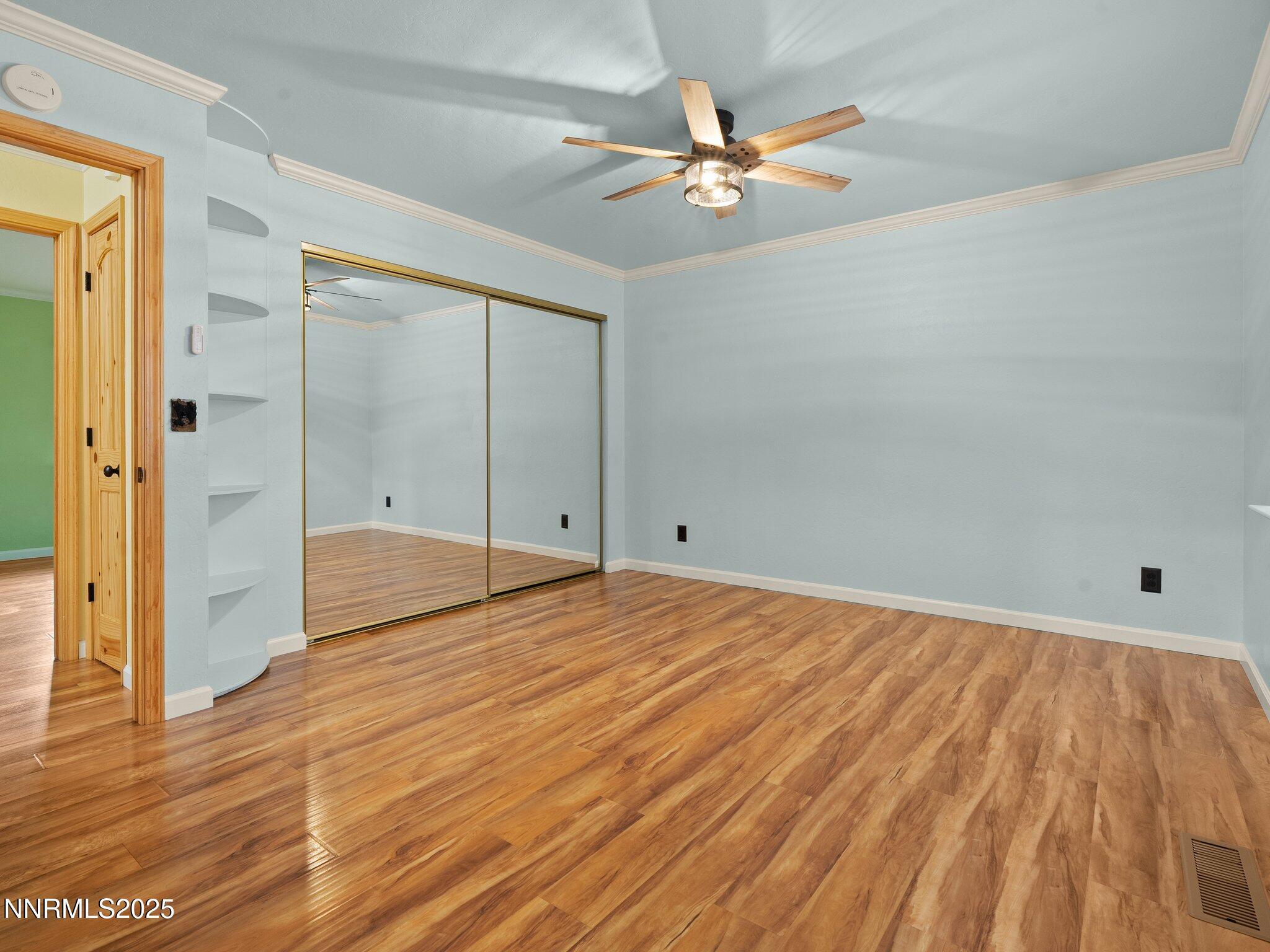 South Lake Tahoe, California, 96150, United States, 3 Bedrooms Bedrooms, ,2 BathroomsBathrooms,Residential,For Sale,1970605